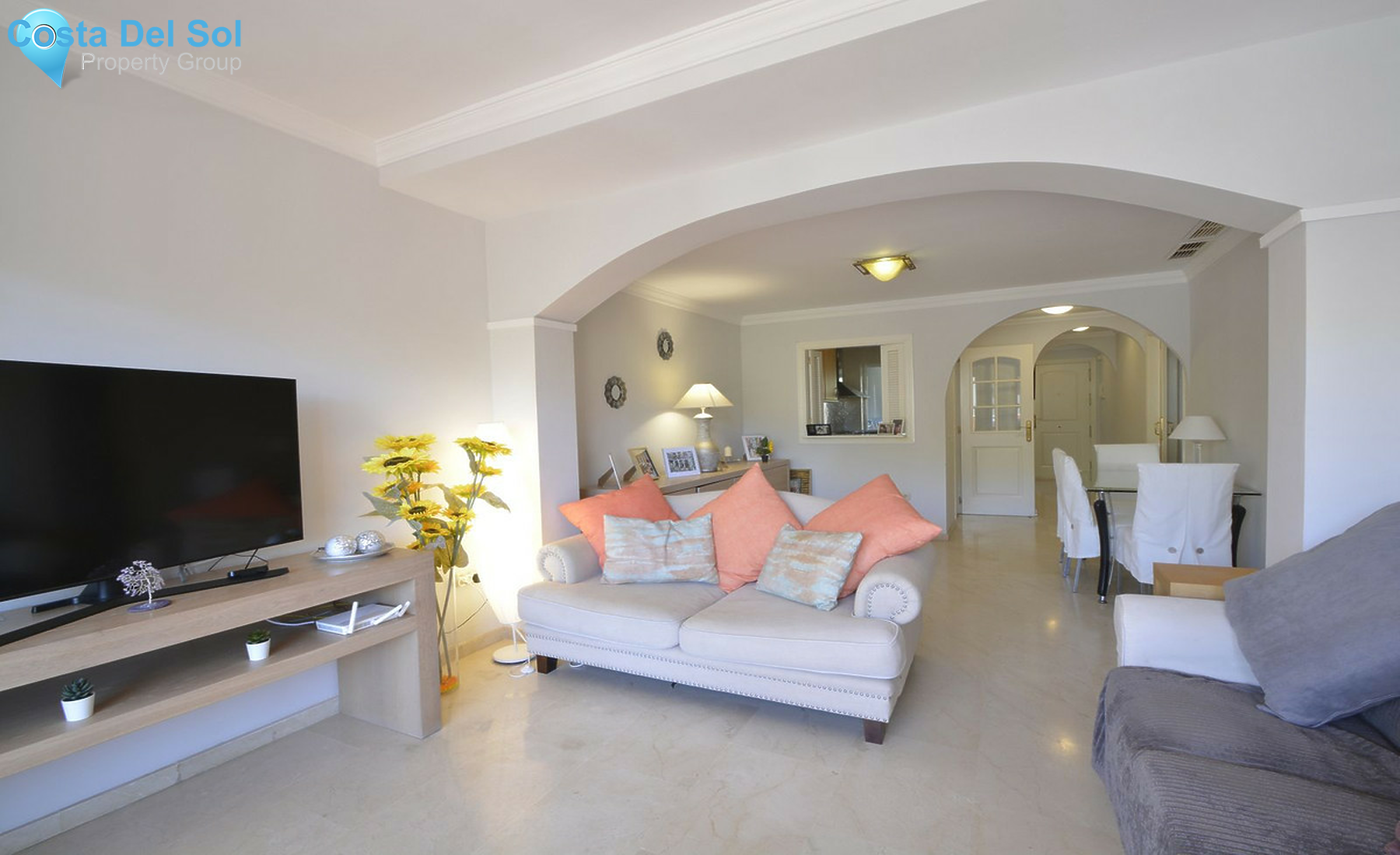 Middle Floor Apartment in Elviria-1255598
