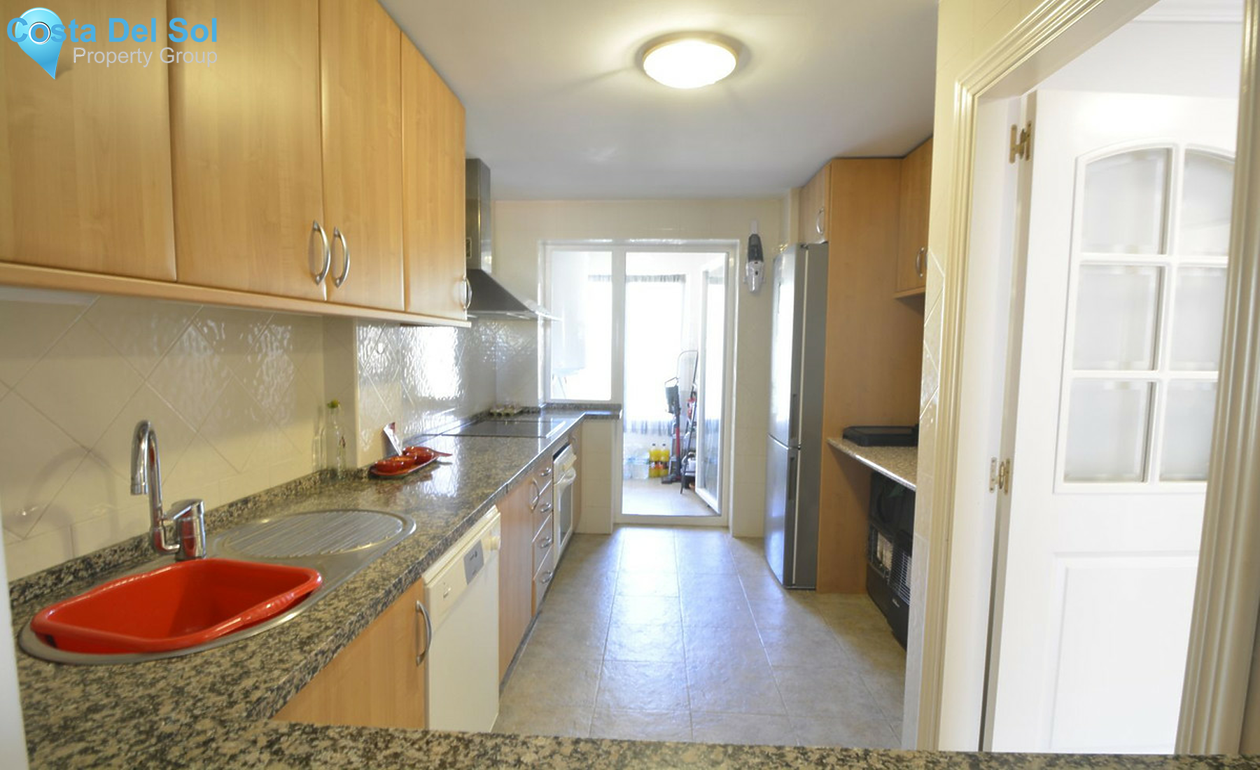 Middle Floor Apartment in Elviria-1255600