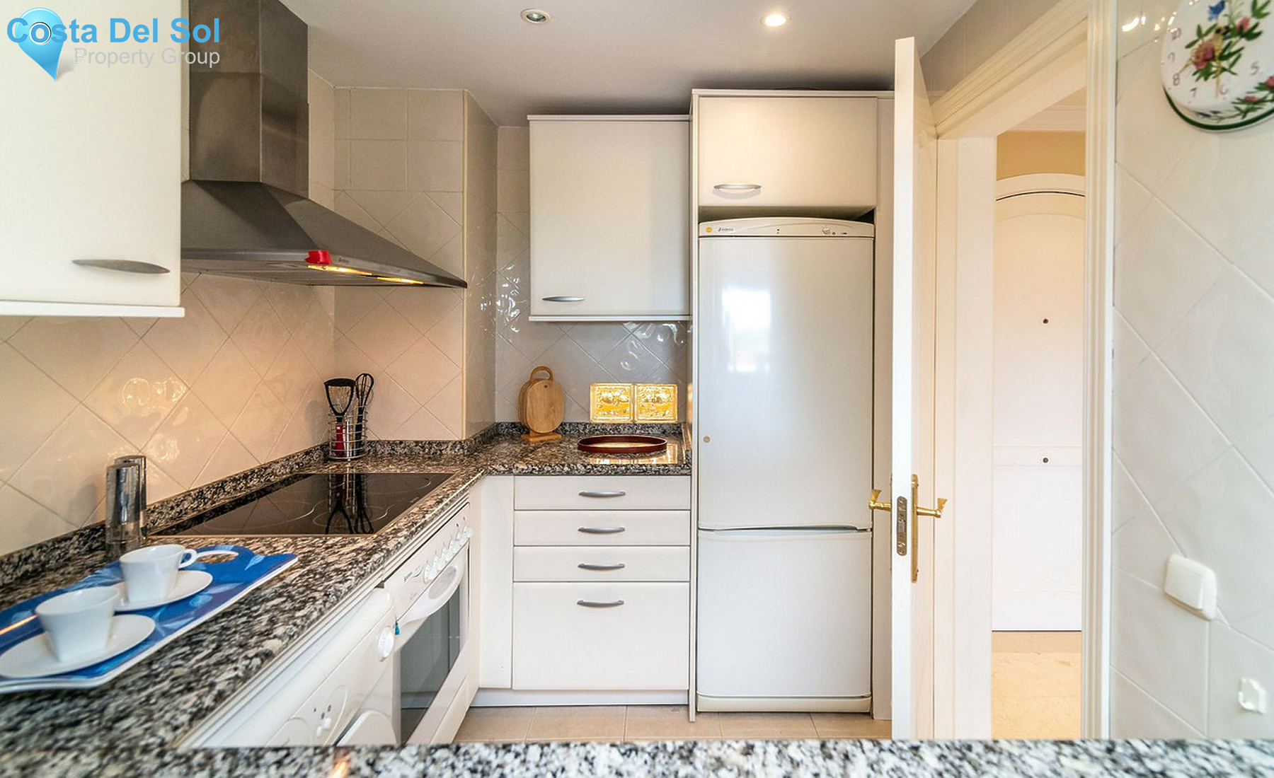 Middle Floor Apartment in Elviria-1271664