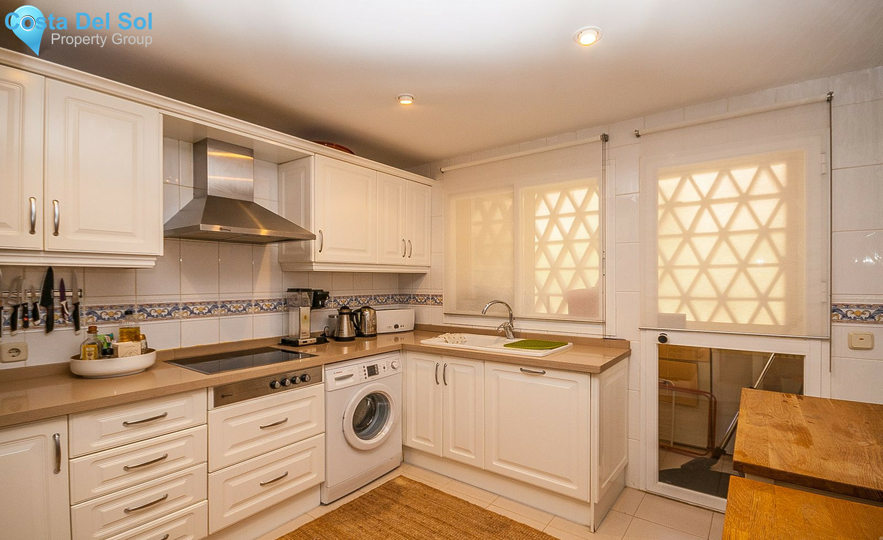 Middle Floor Apartment in Elviria-1273218