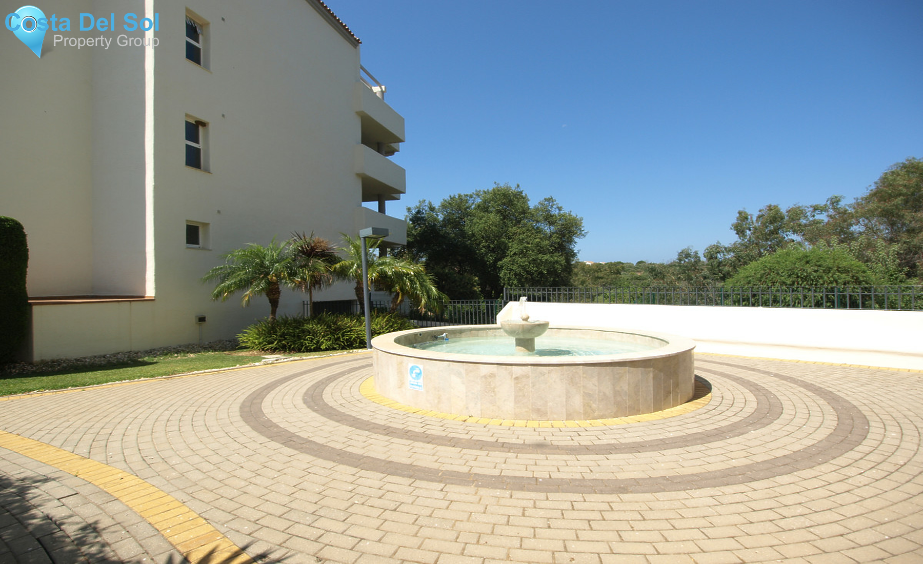 Middle Floor Apartment in Elviria-1319465