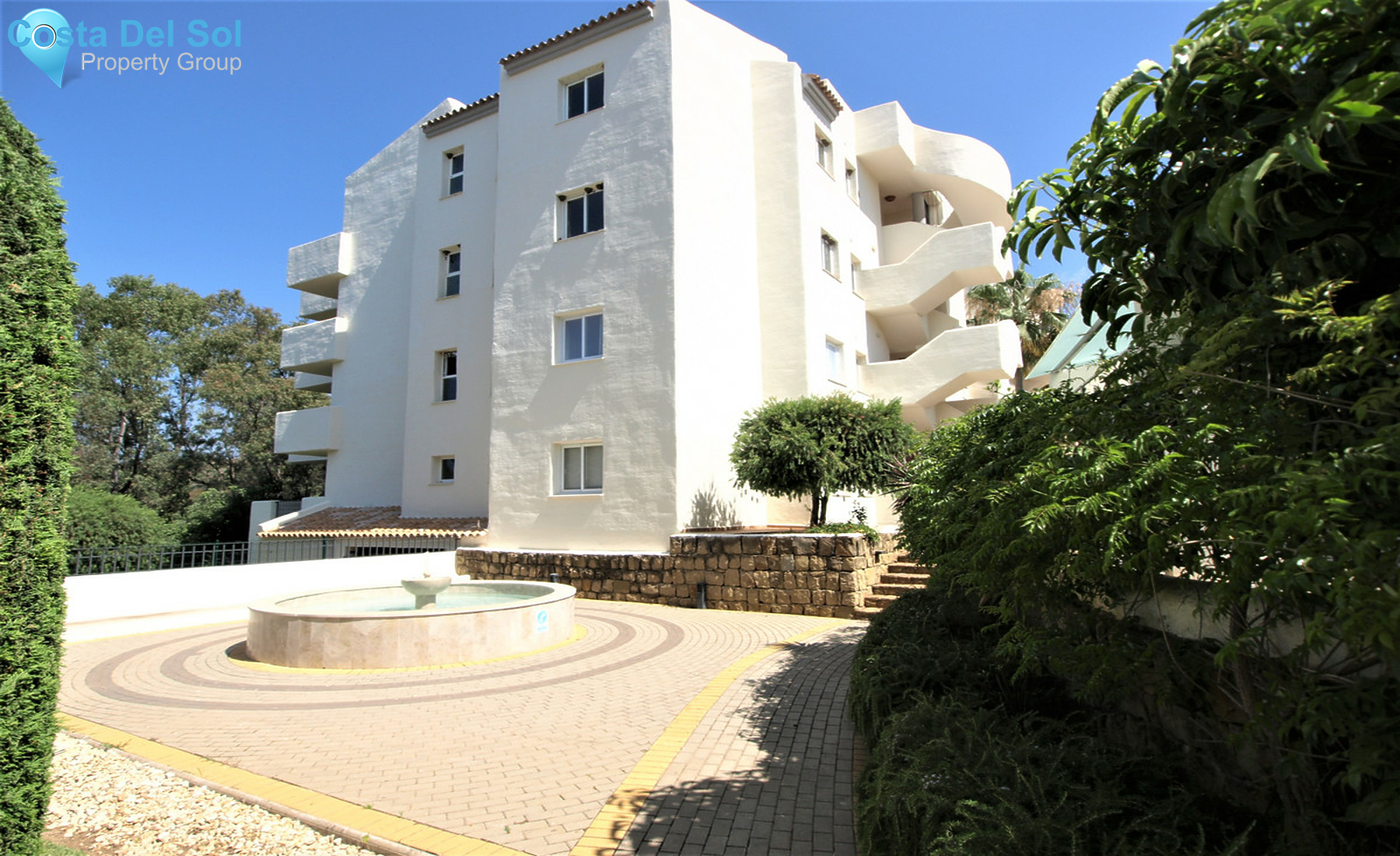Middle Floor Apartment in Elviria-1319454