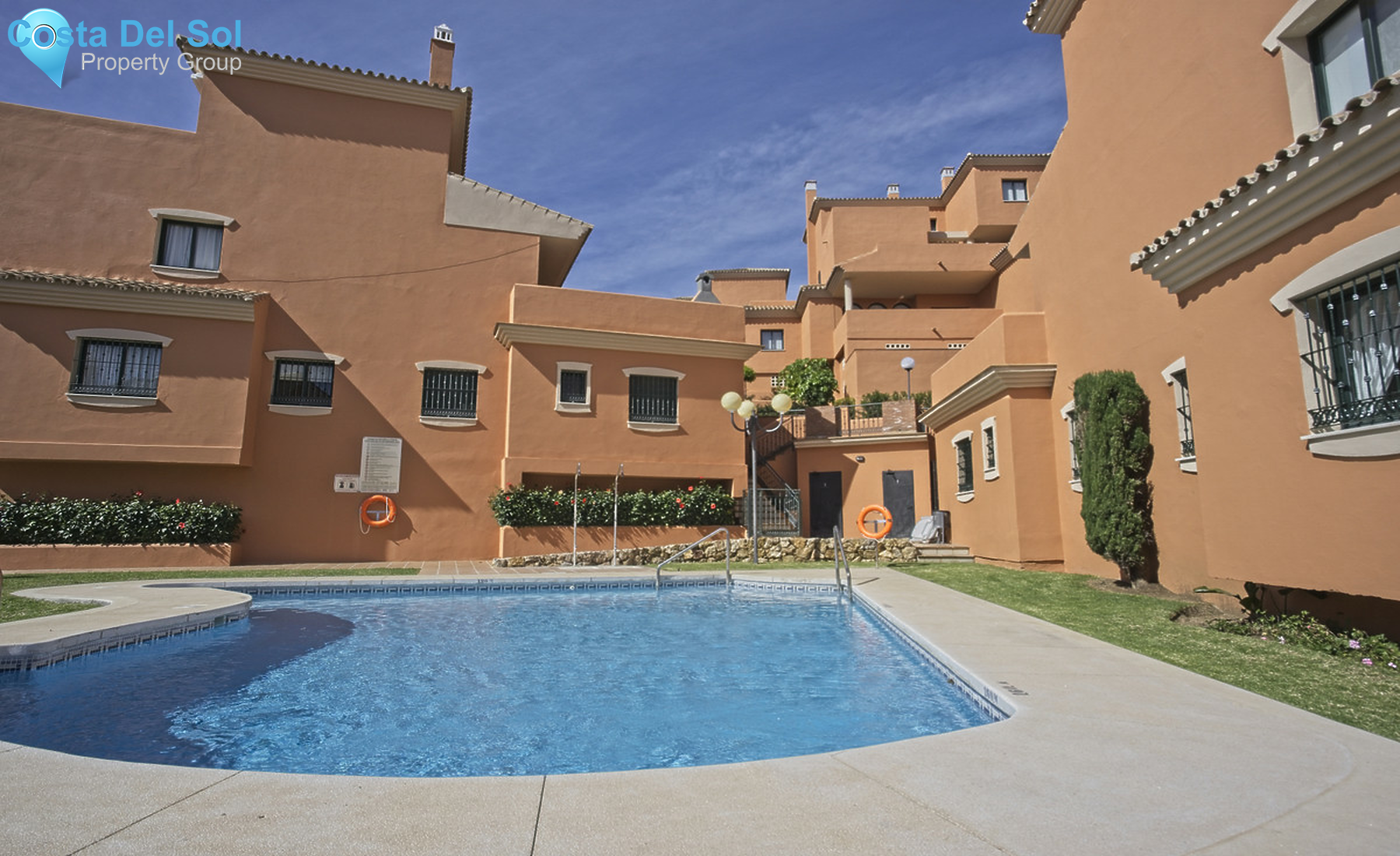 Middle Floor Apartment in Elviria-1355073