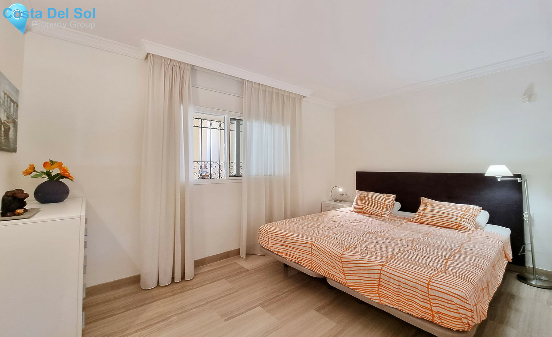 Middle Floor Apartment in Elviria-1407587