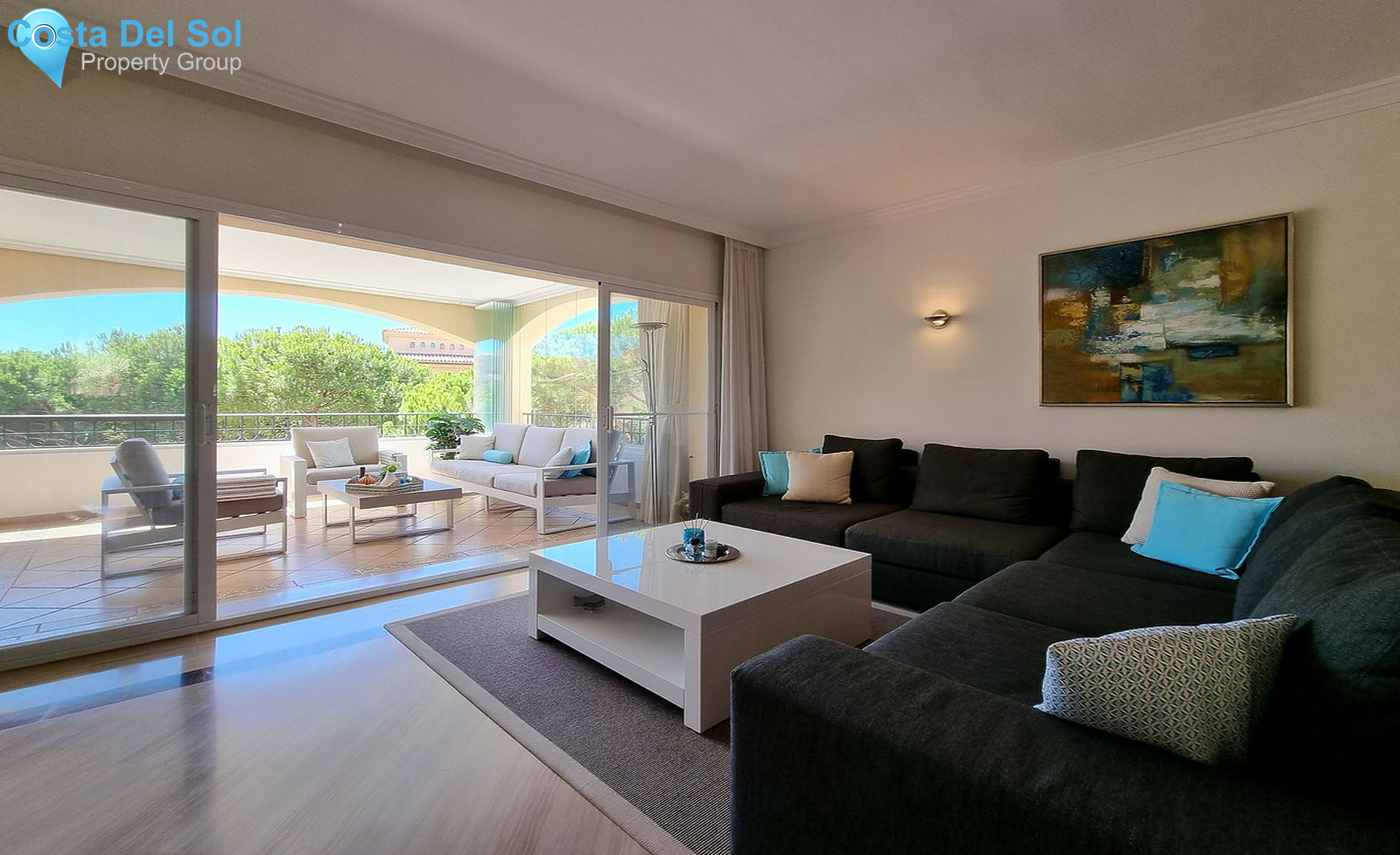 Middle Floor Apartment in Elviria-1407581