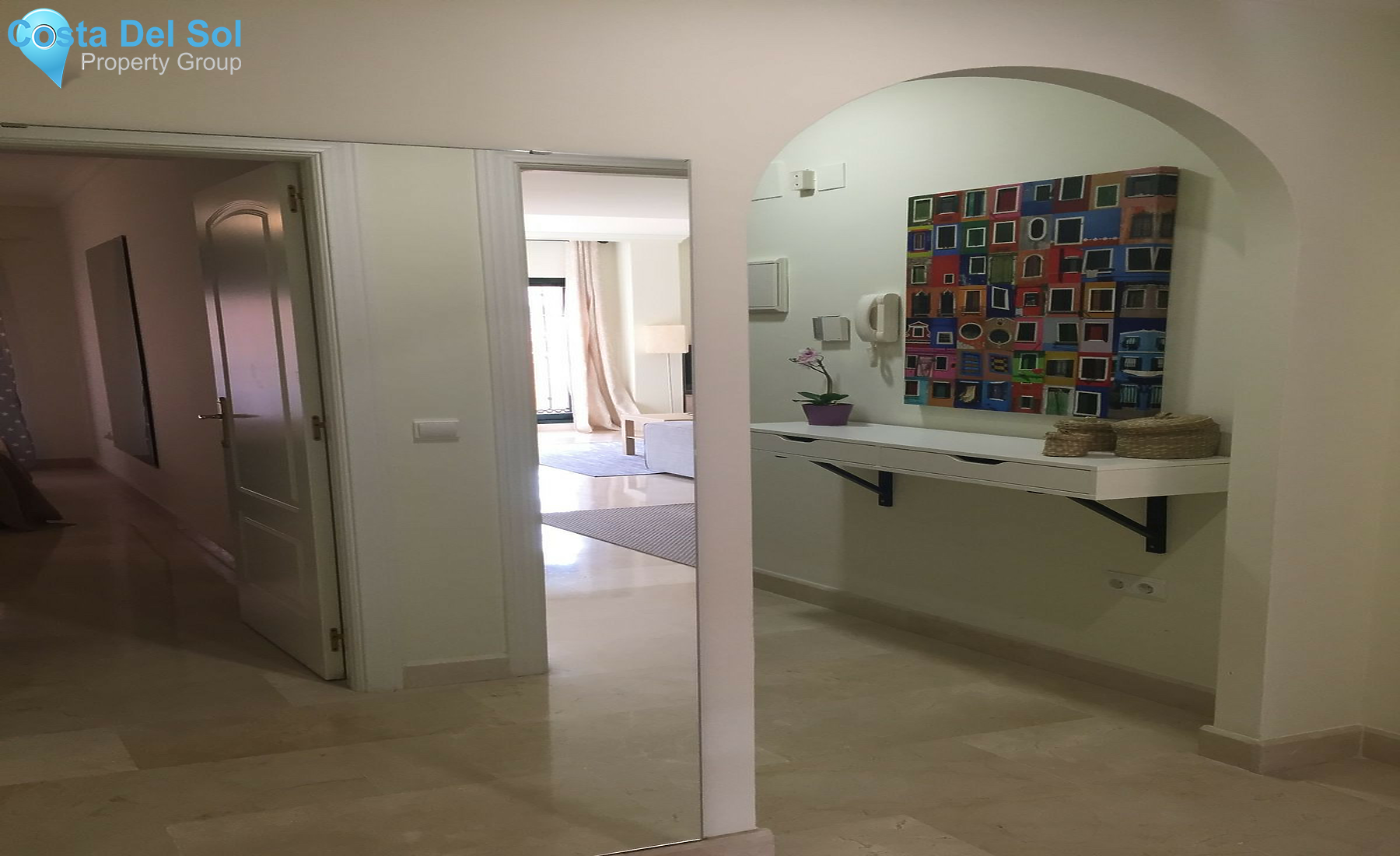 Middle Floor Apartment in Elviria-1413106