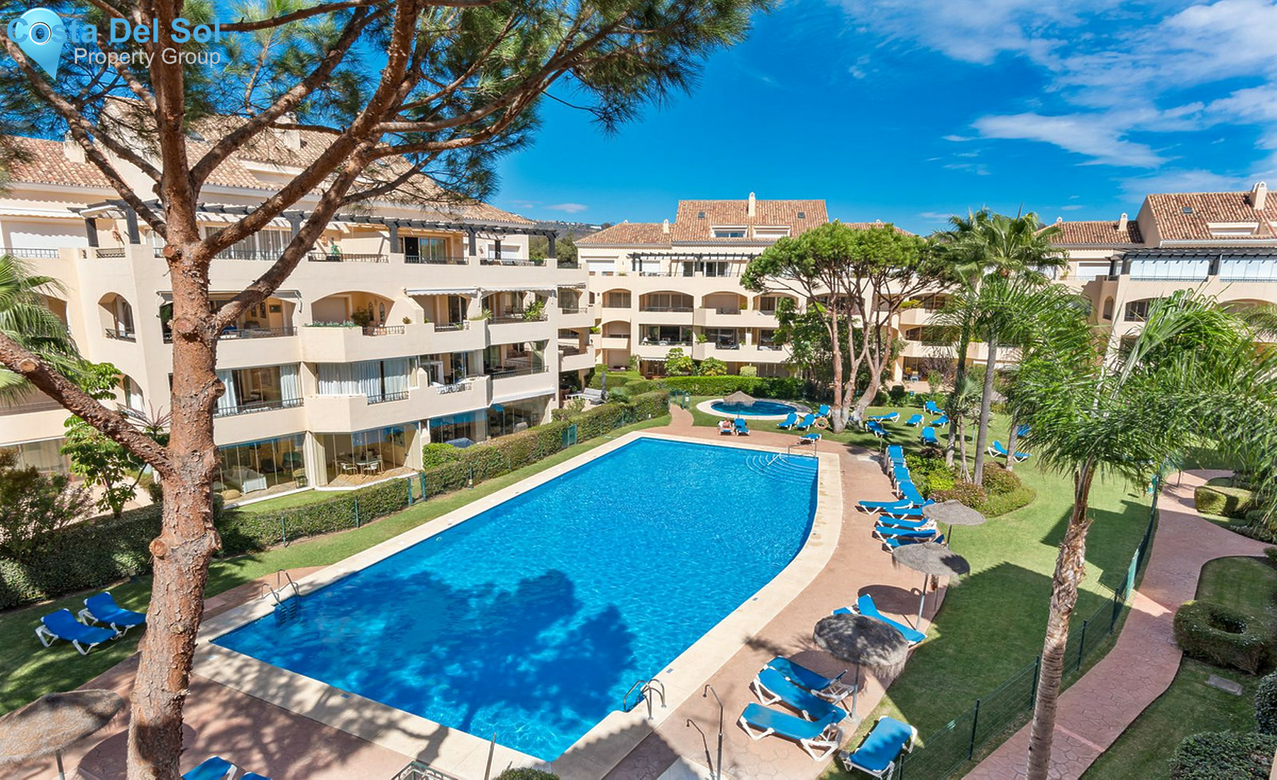 Middle Floor Apartment in Elviria-1433315