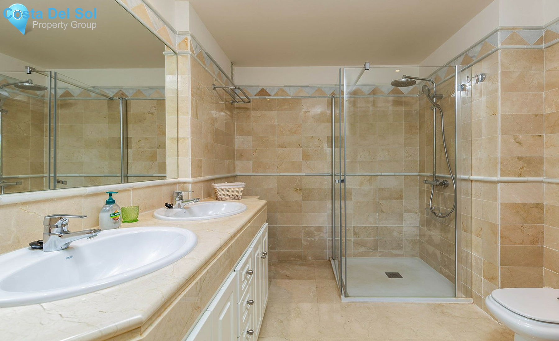 Middle Floor Apartment in Elviria-1437108