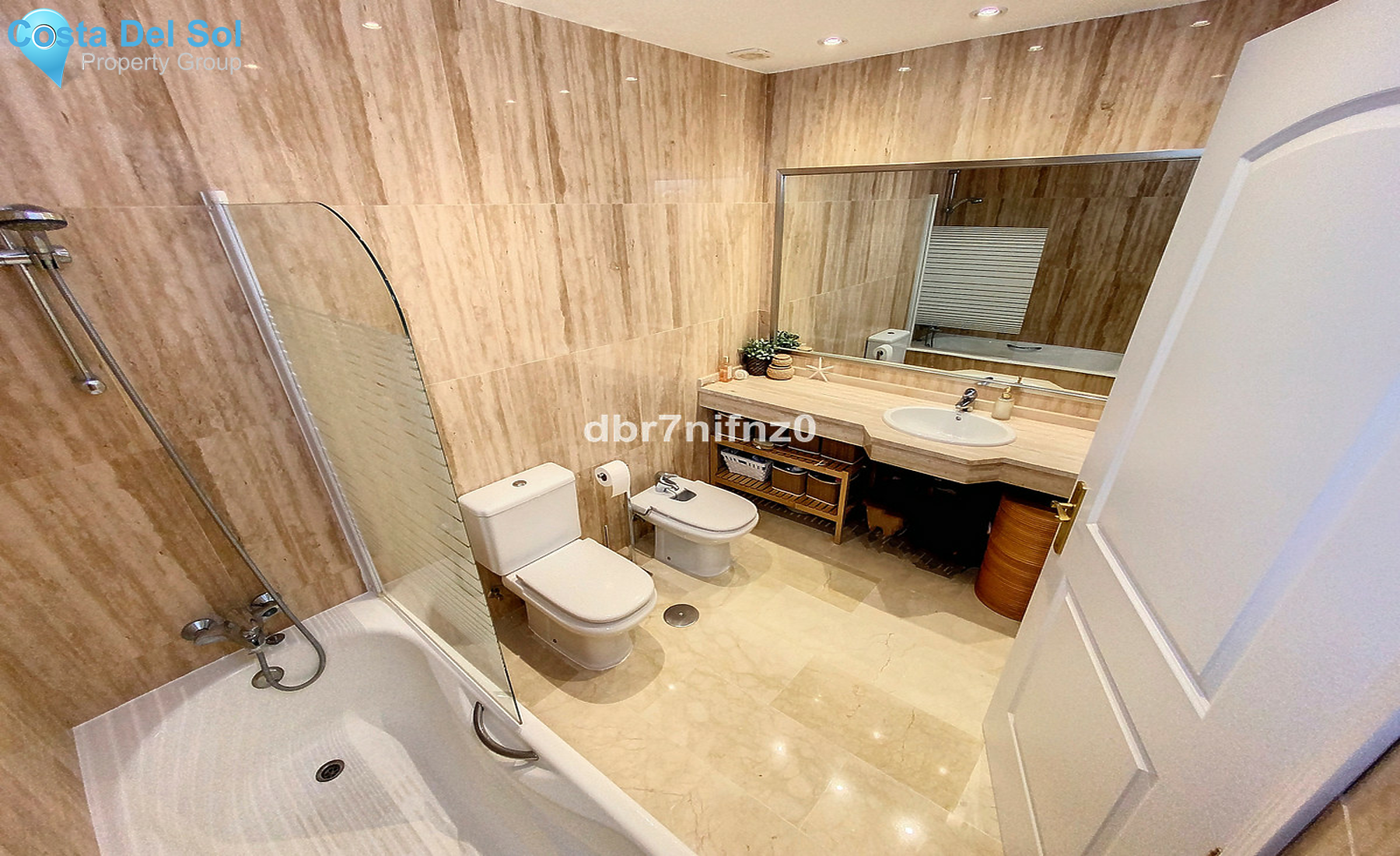 Middle Floor Apartment in Elviria-1439290