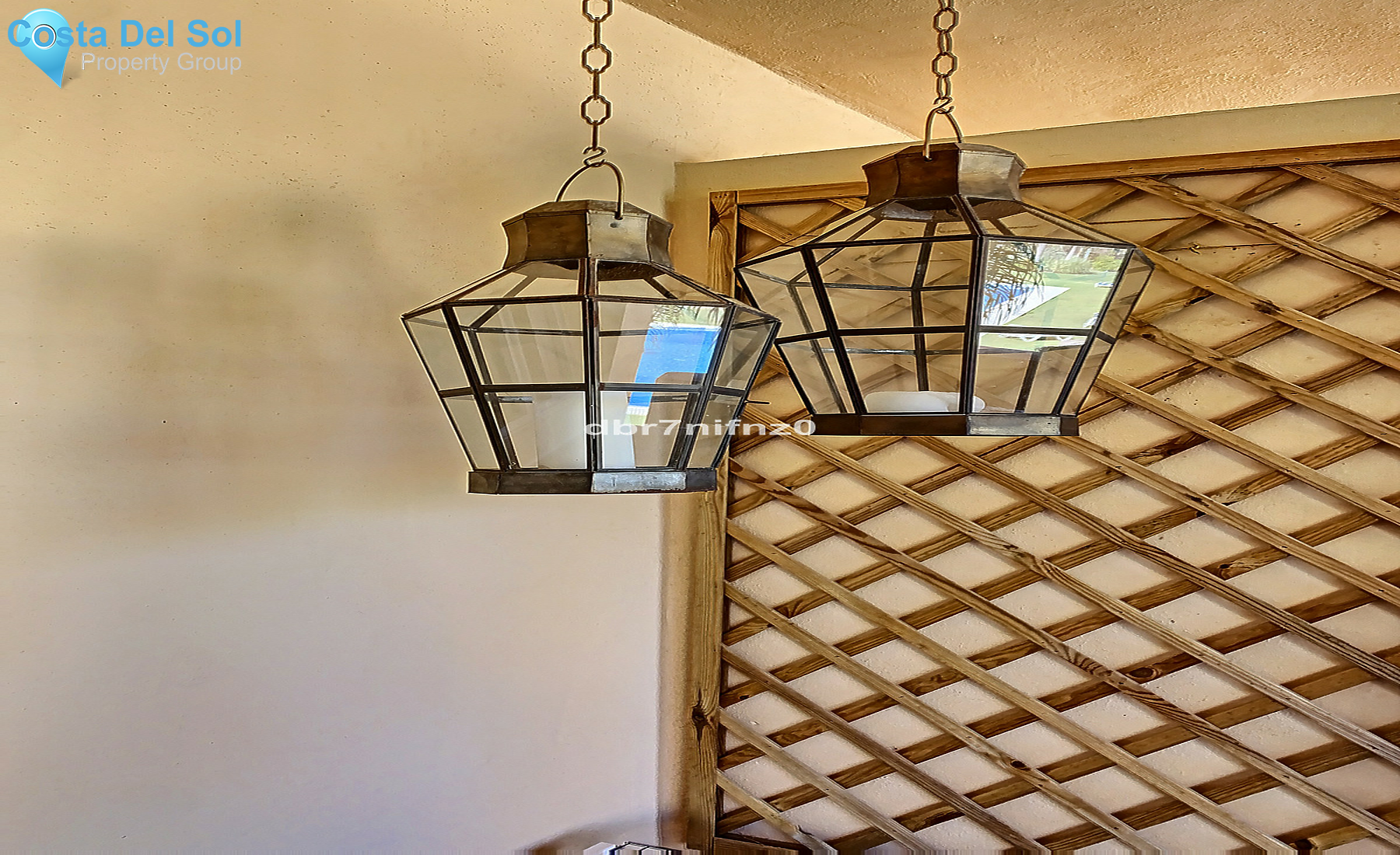 Middle Floor Apartment in Elviria-1439294