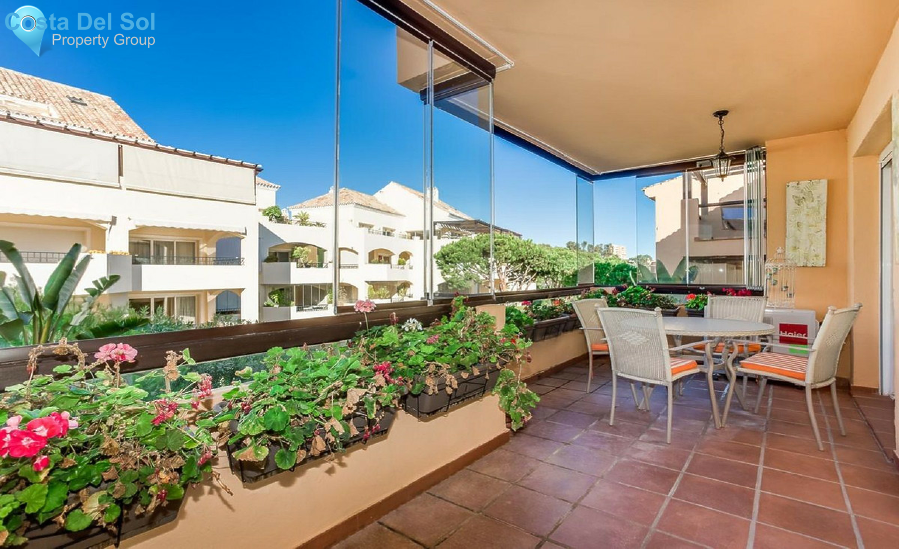 Middle Floor Apartment in Elviria-1440420