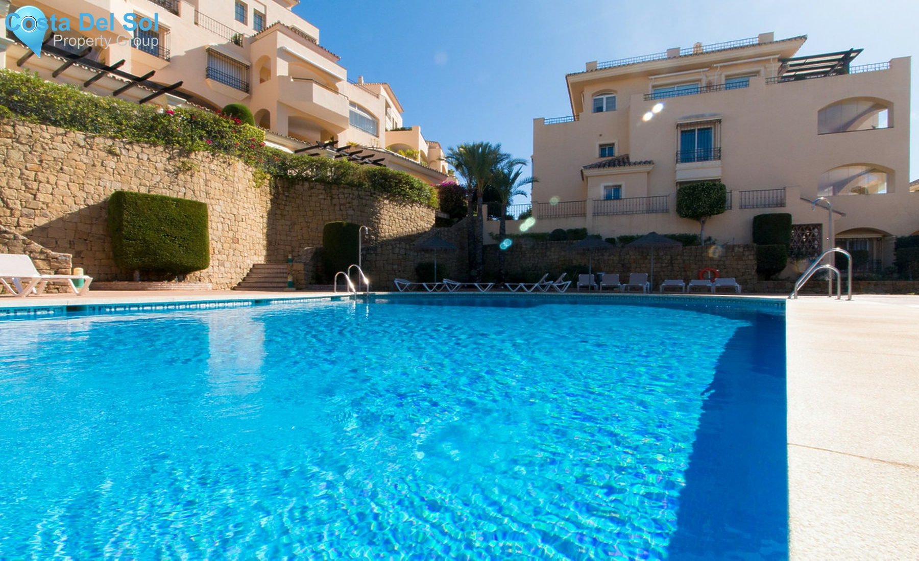 Middle Floor Apartment in Elviria-1450905