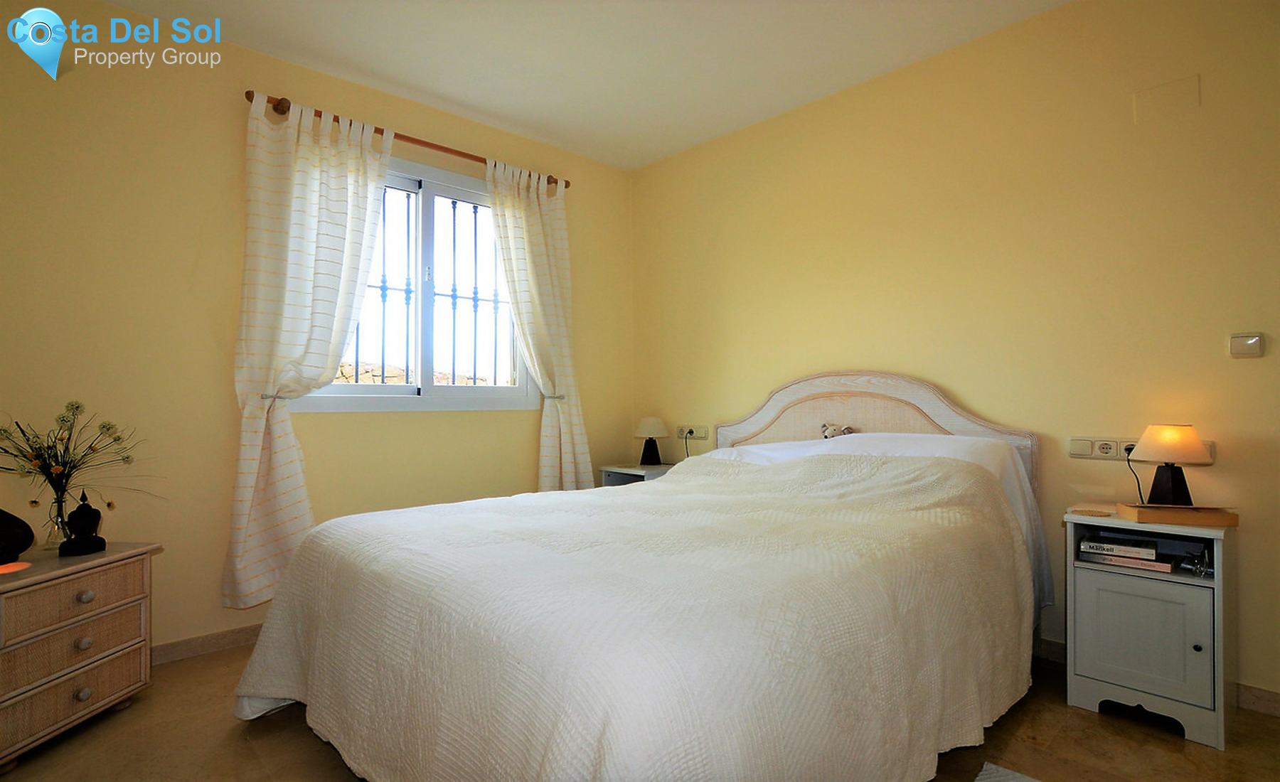 Middle Floor Apartment in Elviria-1458596