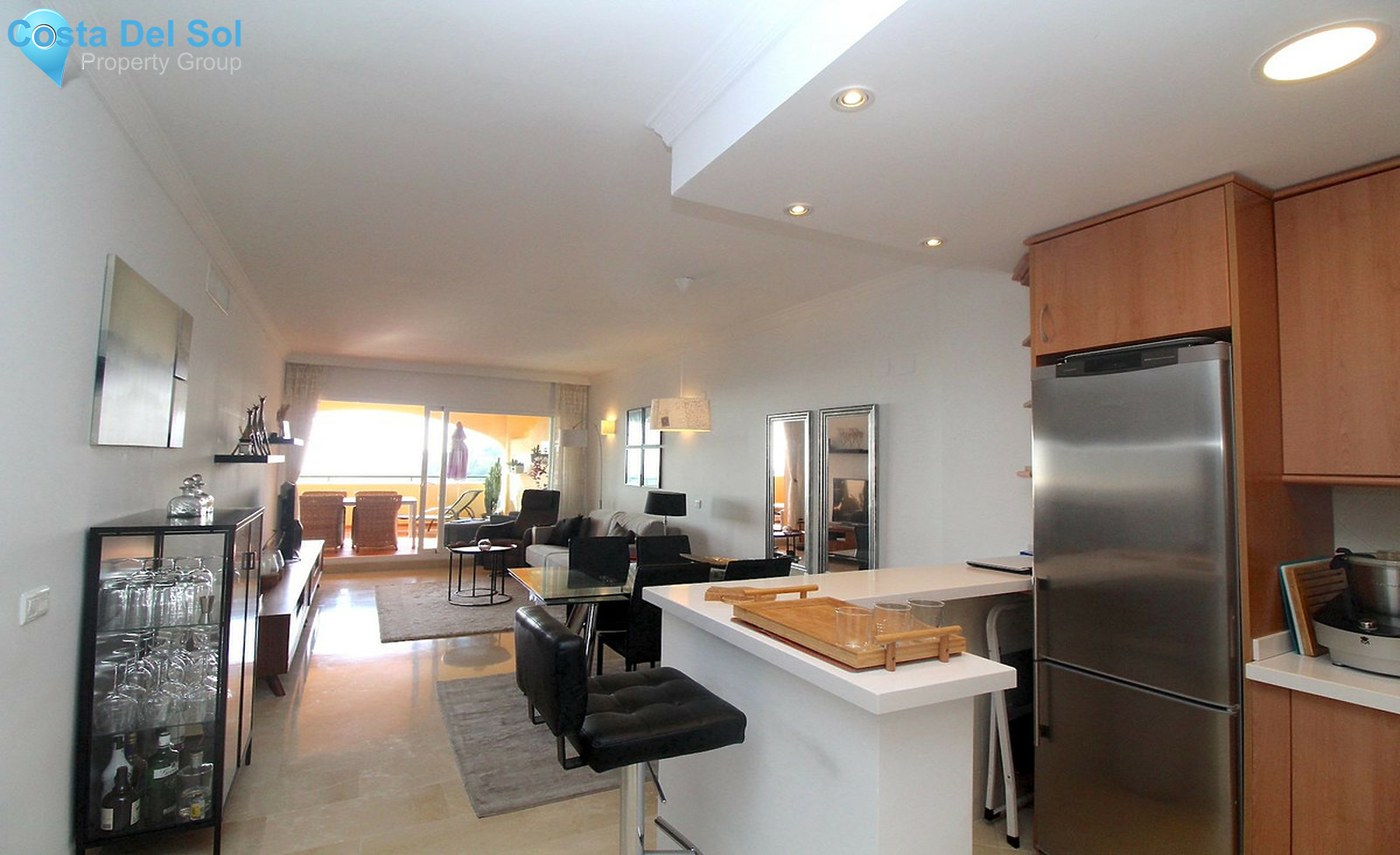 Middle Floor Apartment in Elviria-1476150