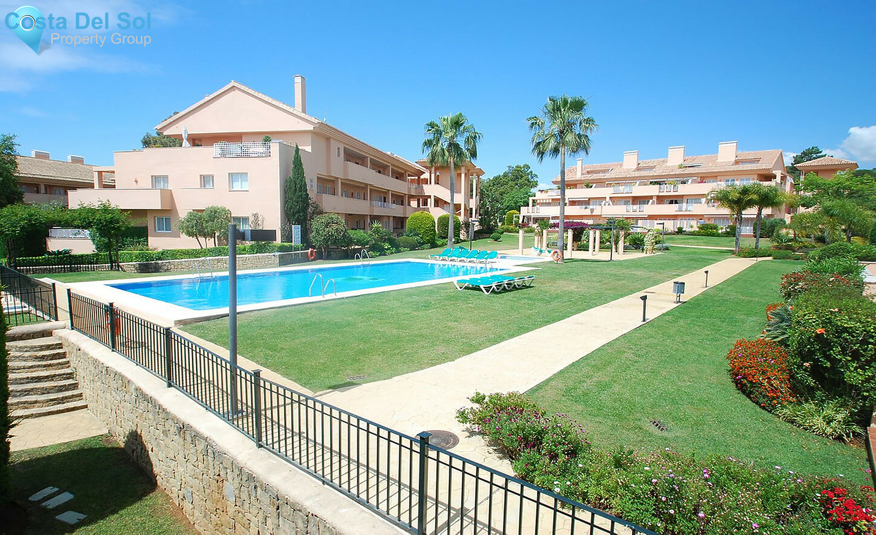 Middle Floor Apartment in Elviria-1505428