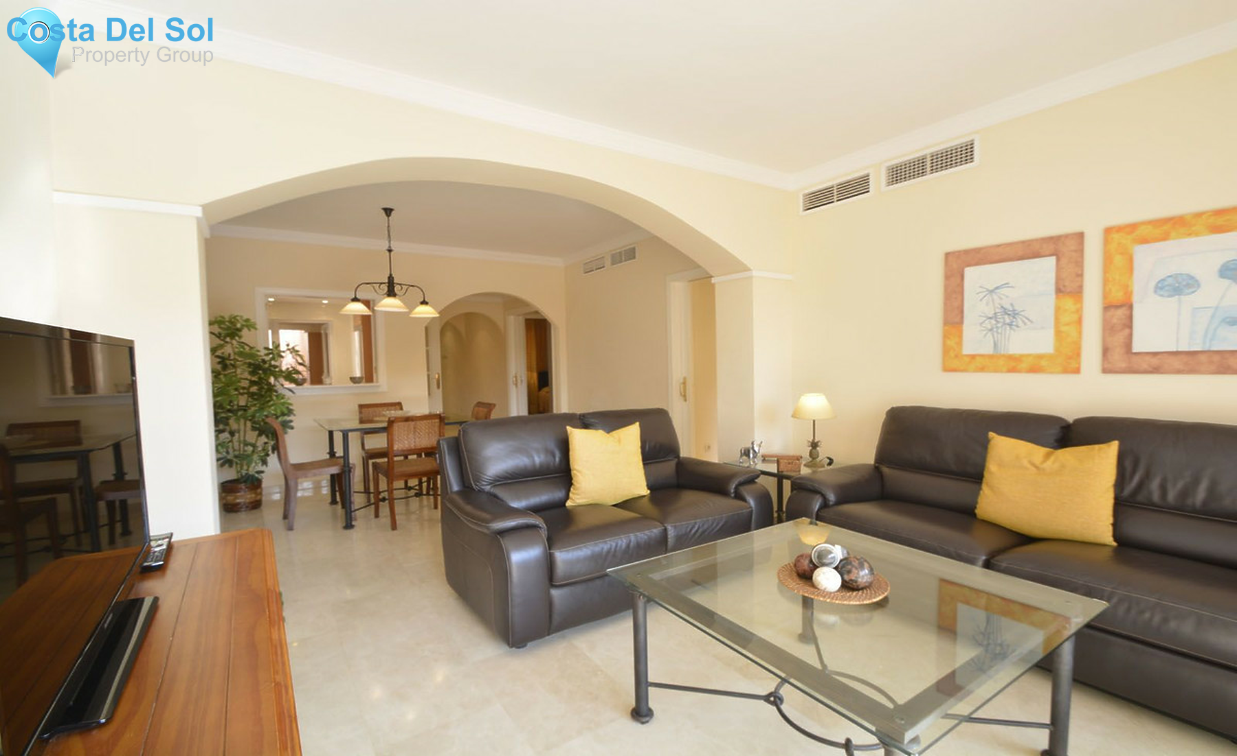 Middle Floor Apartment in Elviria-1505432