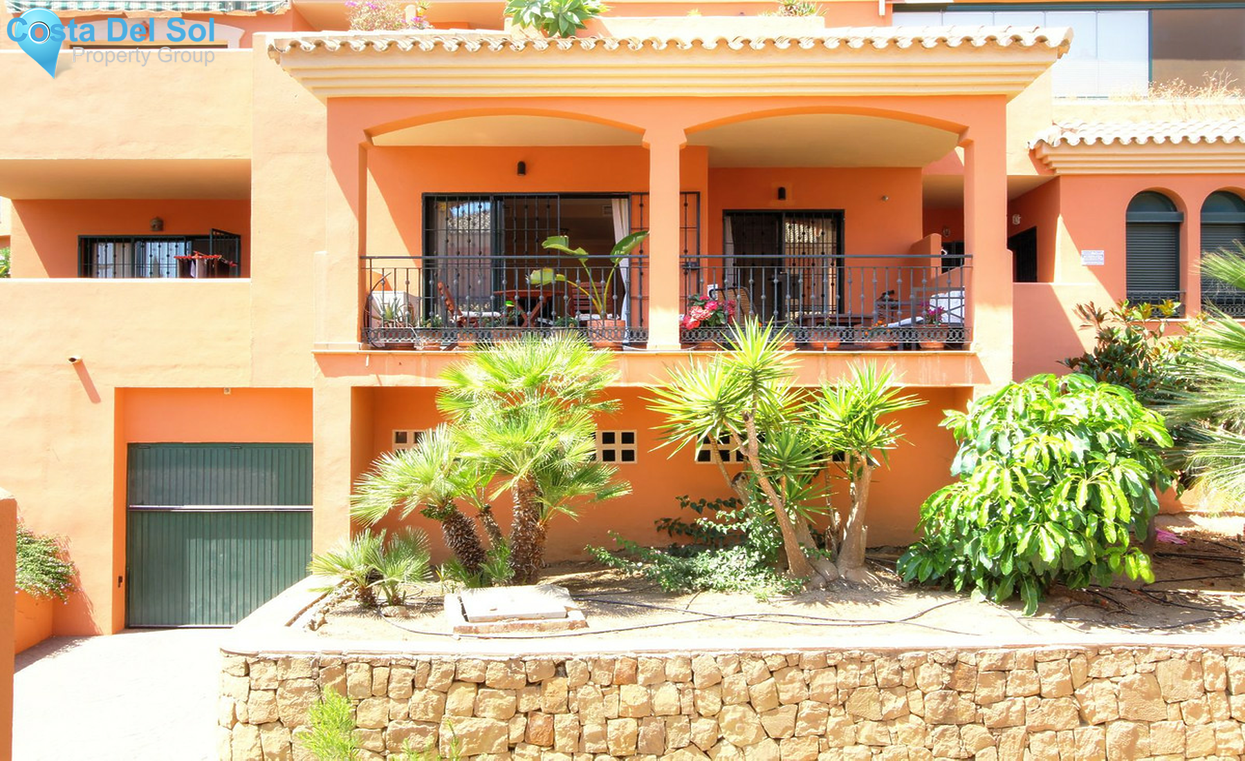 Middle Floor Apartment in Elviria-1508104