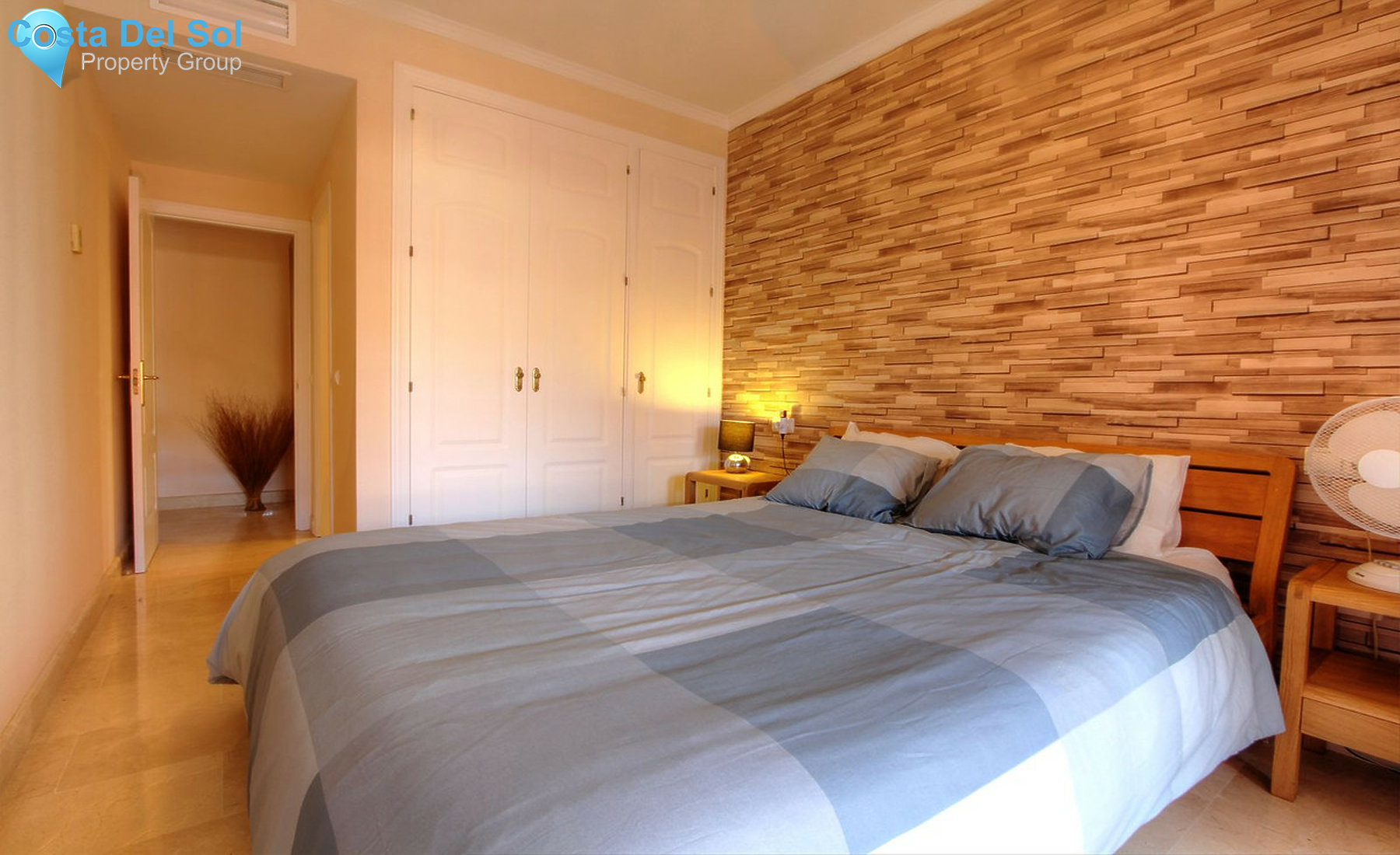 Middle Floor Apartment in Elviria-1508095