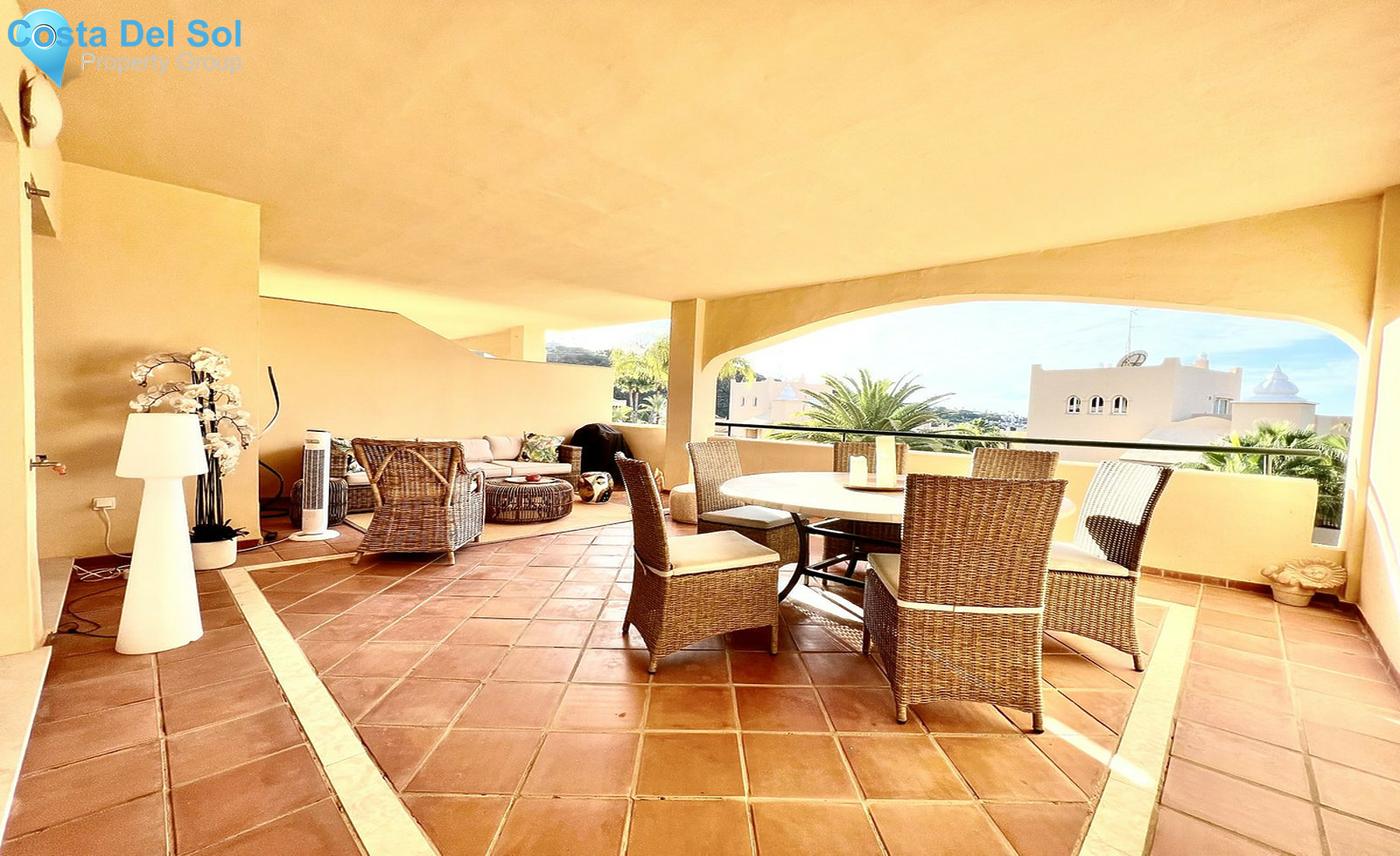 Middle Floor Apartment in Elviria-1542869