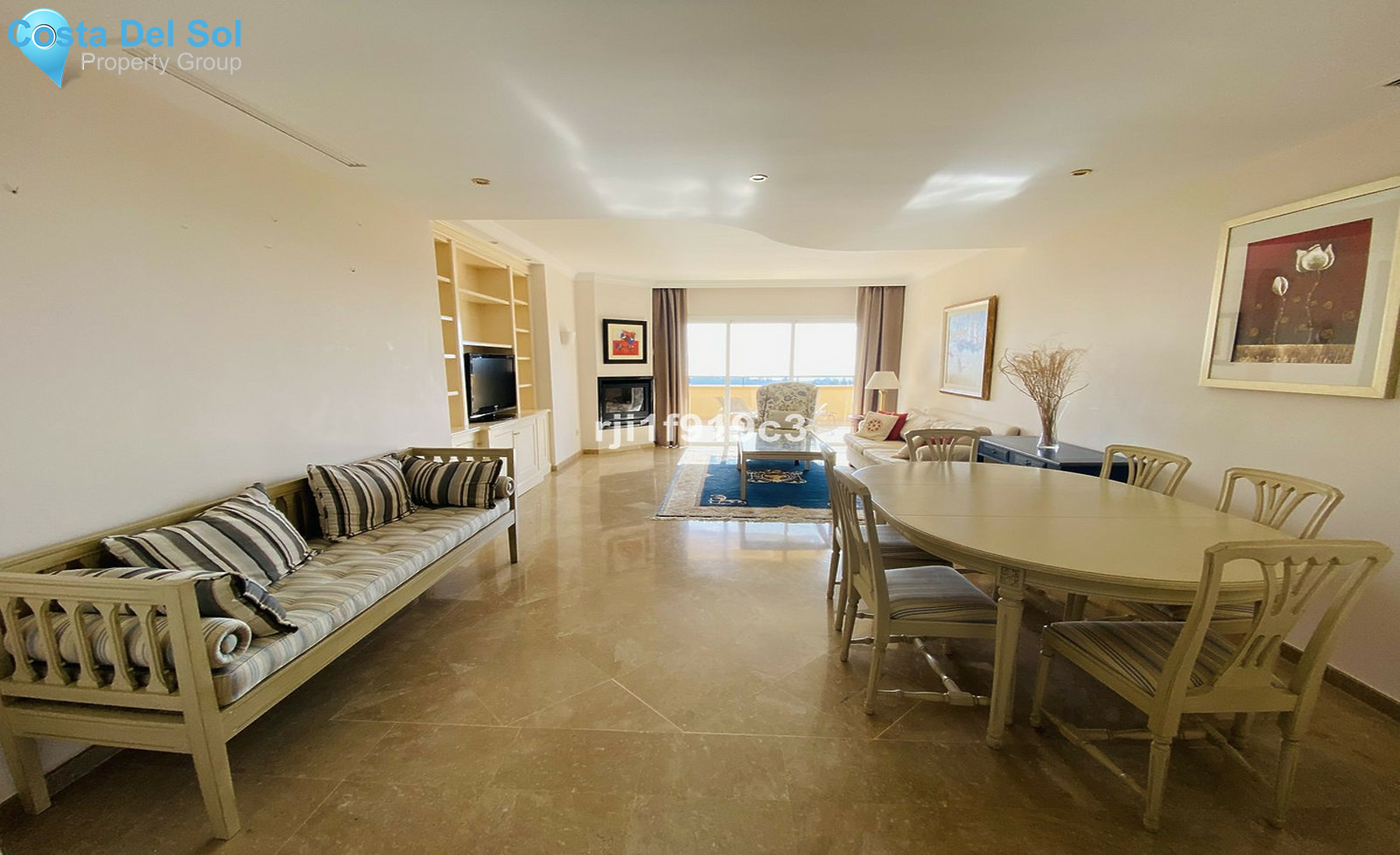 Middle Floor Apartment in Elviria-1558800