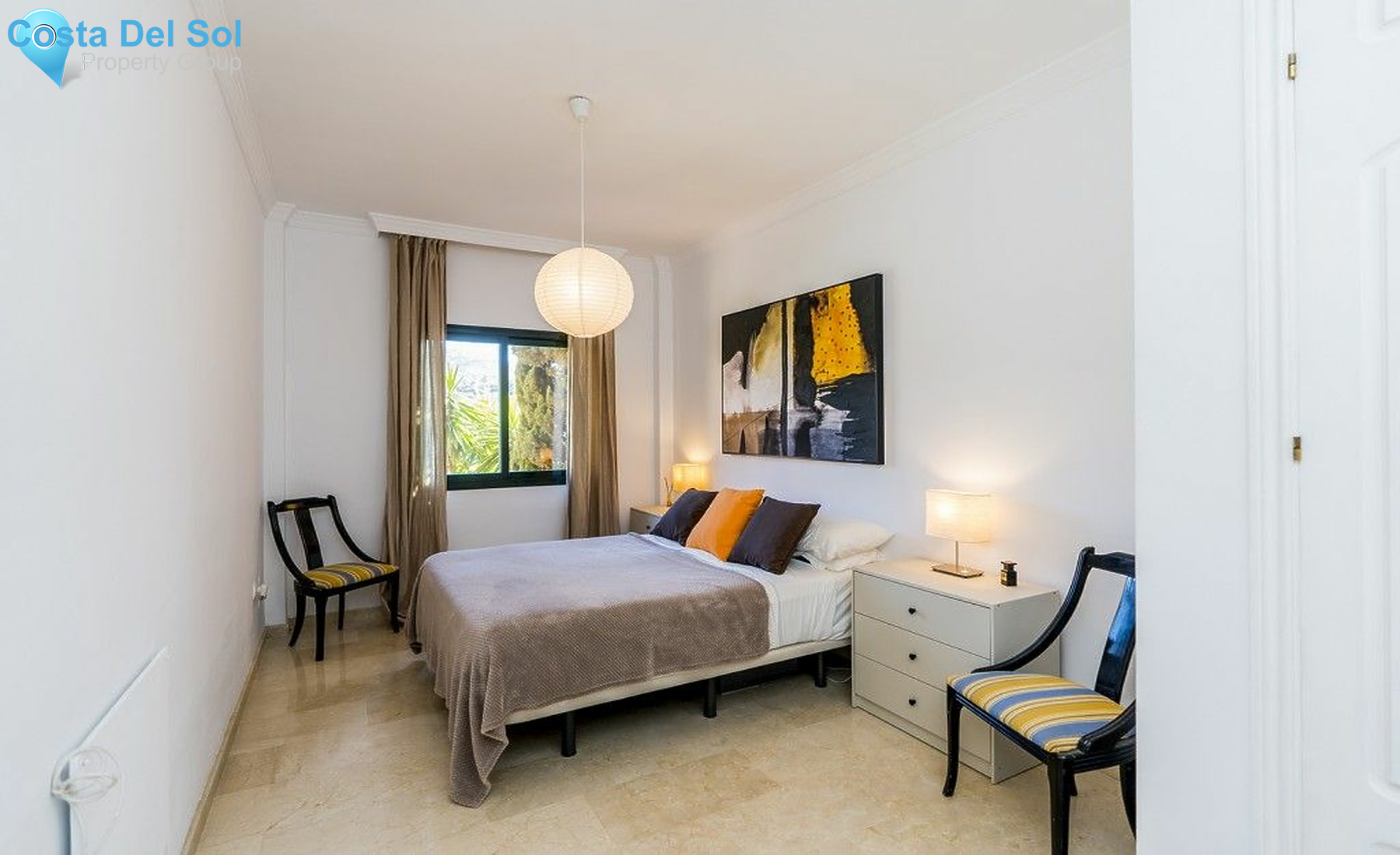 Middle Floor Apartment in Elviria-1139002