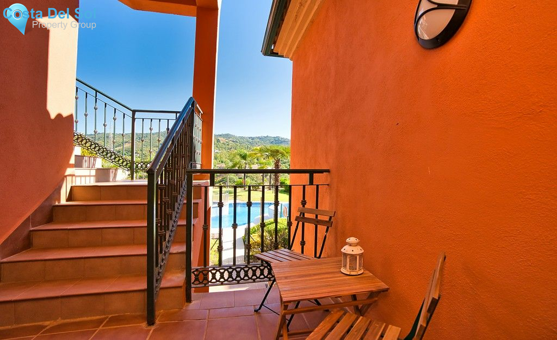 Middle Floor Apartment in Elviria-1139008