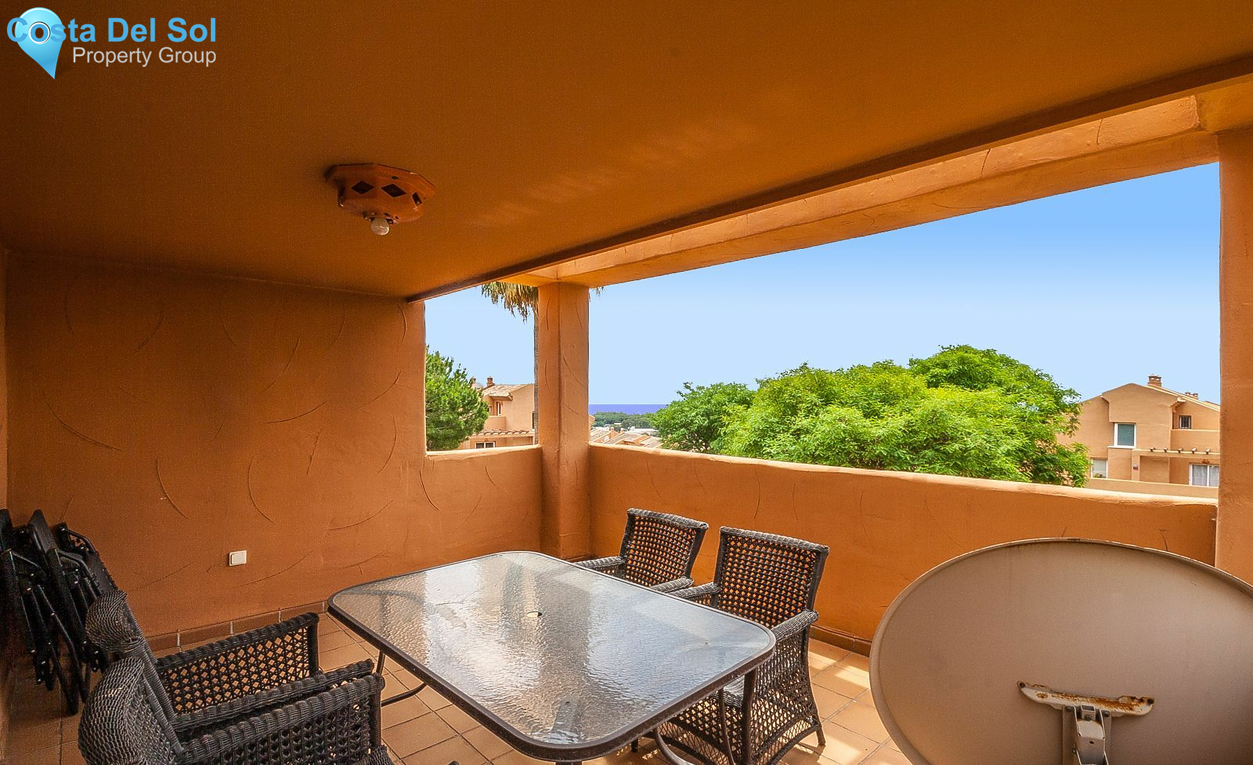 Middle Floor Apartment in Elviria-1148947