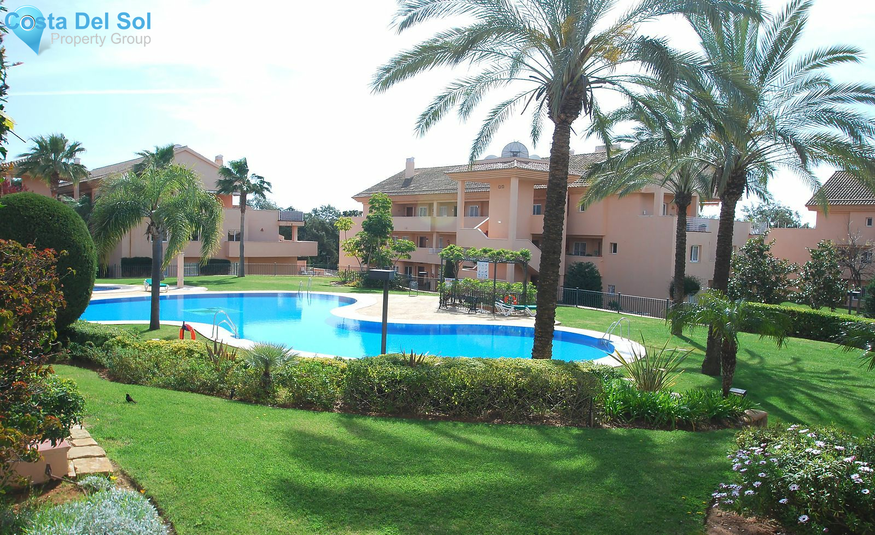 Middle Floor Apartment in Elviria-1149257