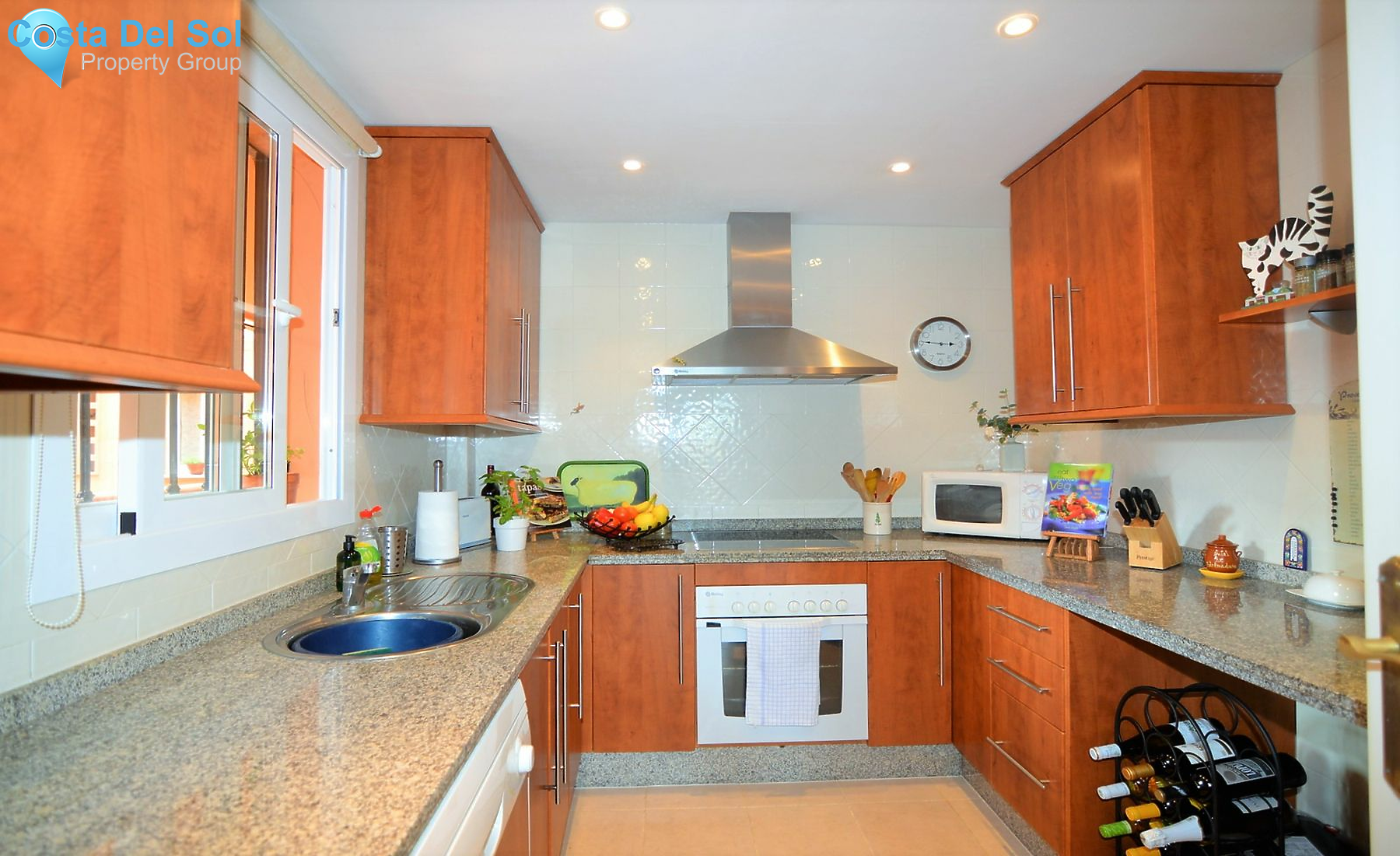 Middle Floor Apartment in Elviria-1162817