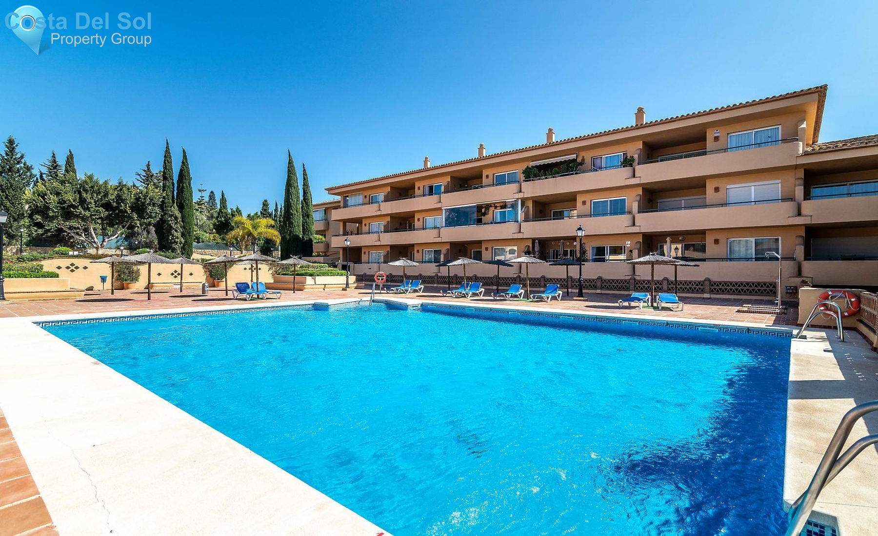 Middle Floor Apartment in Elviria-1177151