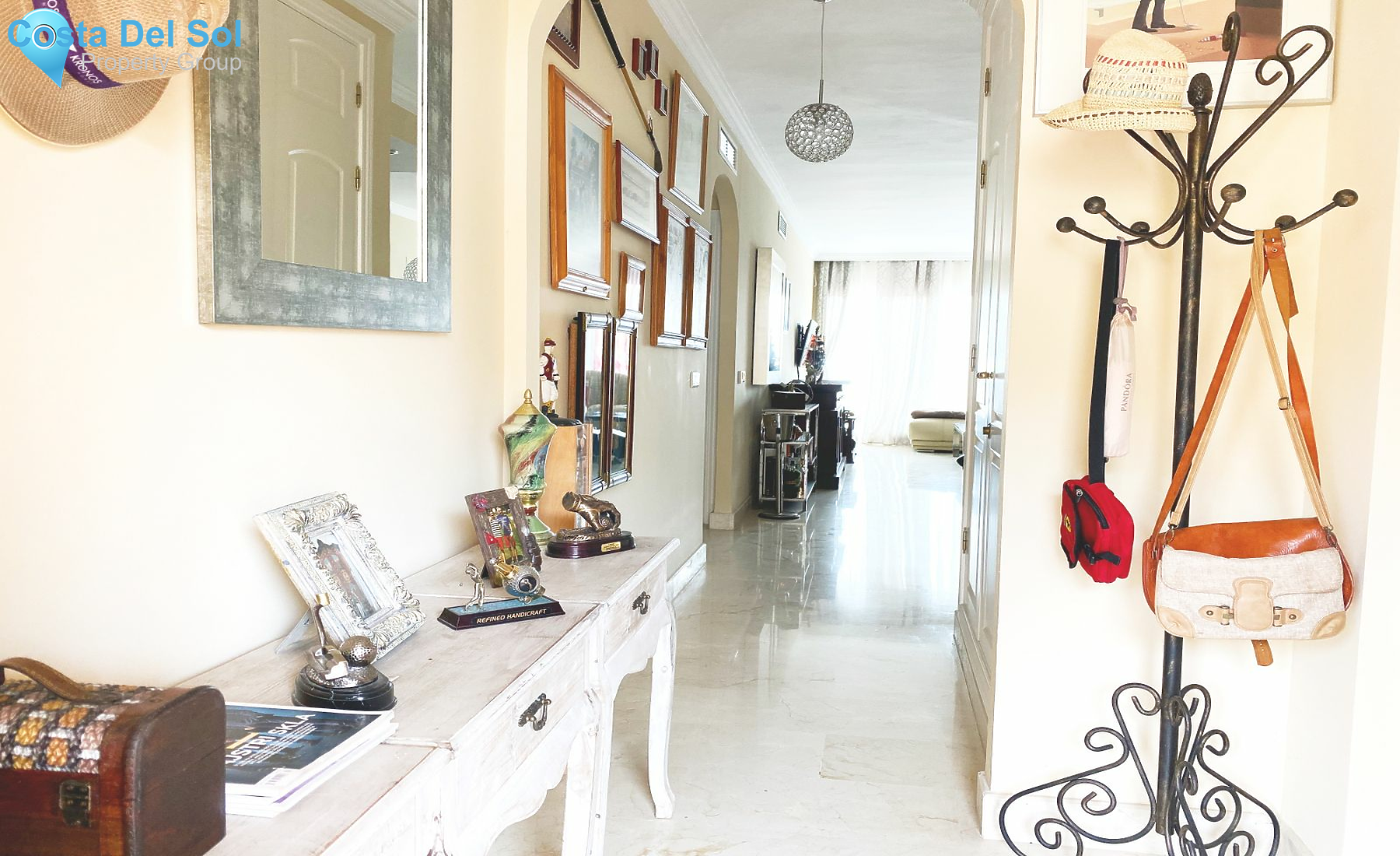 Middle Floor Apartment in Elviria-1192884