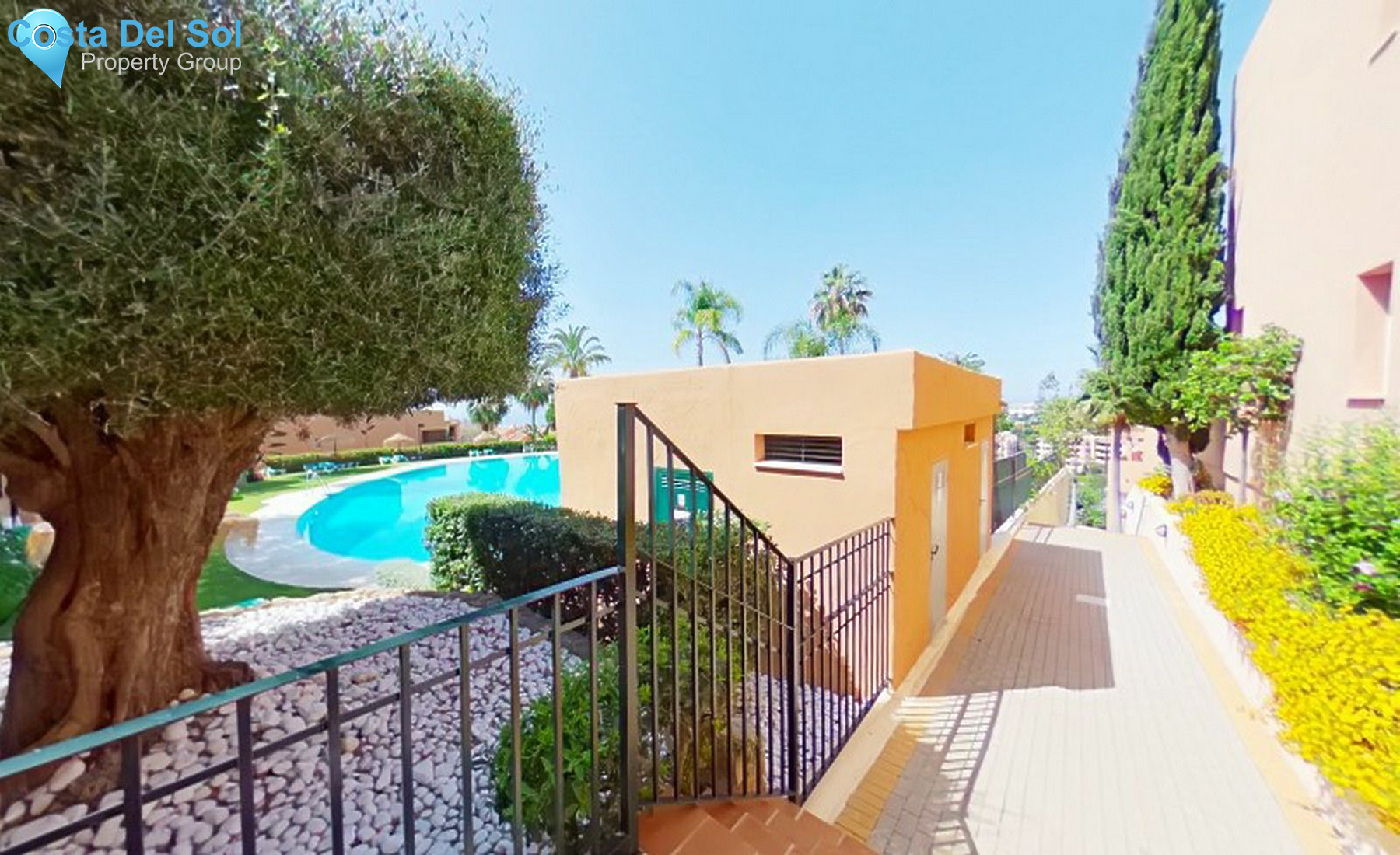 Middle Floor Apartment in Elviria