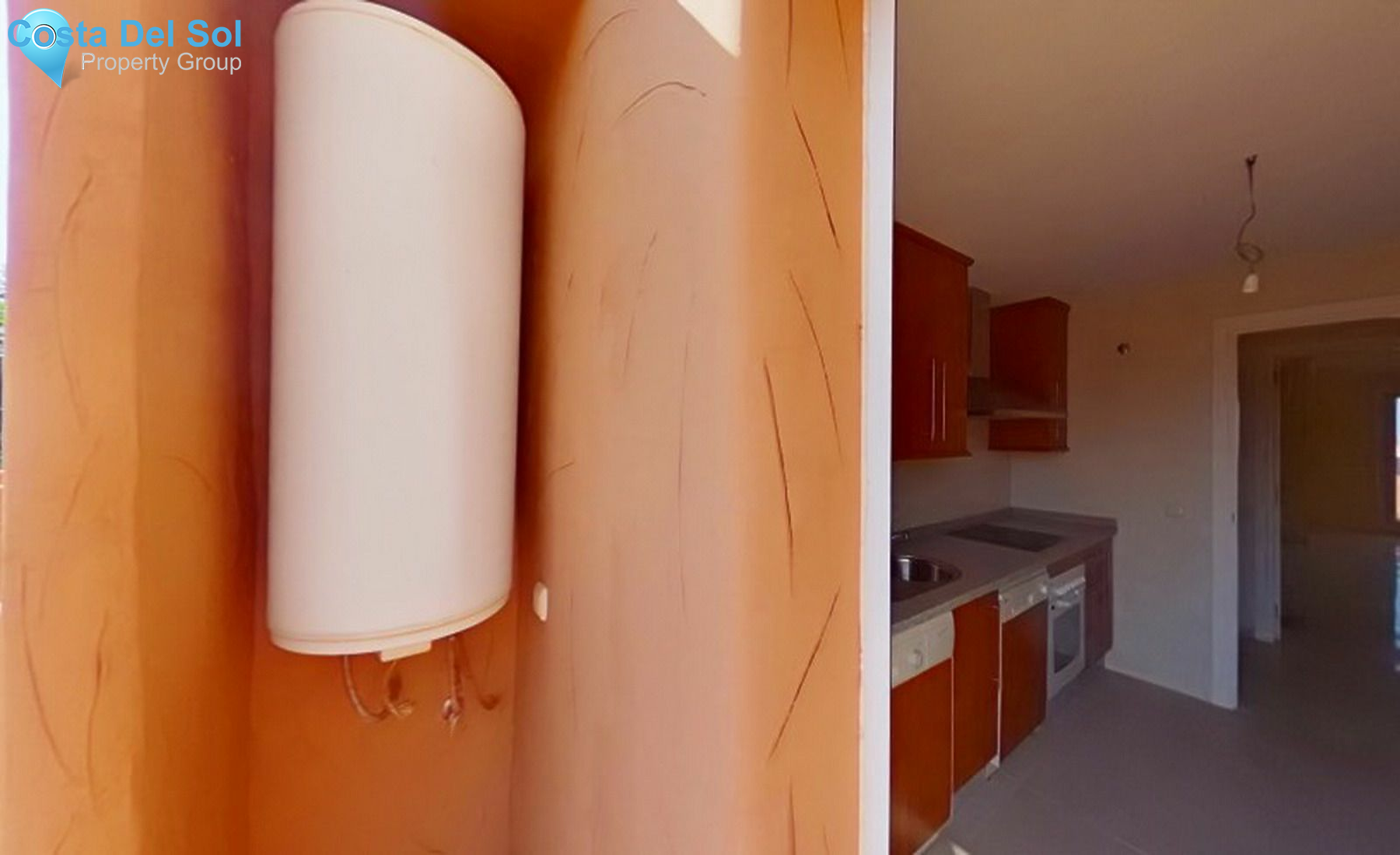 Middle Floor Apartment in Elviria-1208185