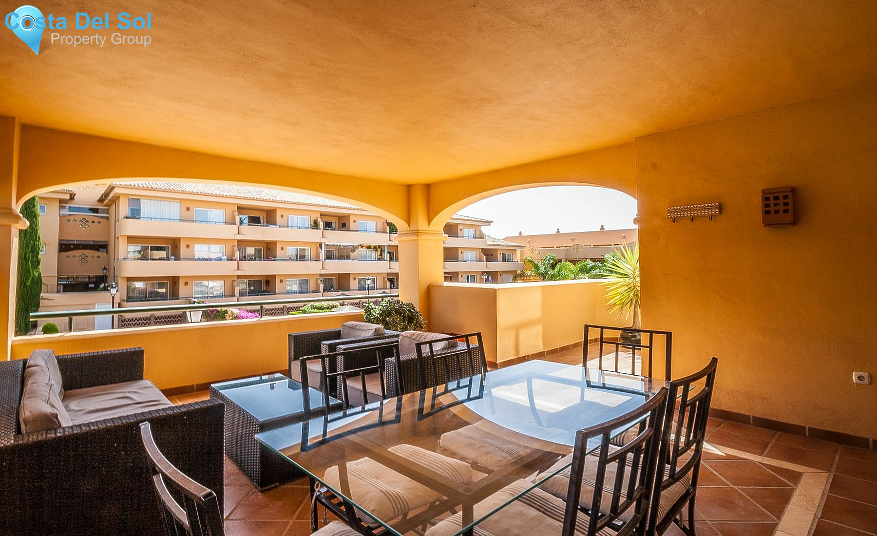 Middle Floor Apartment in Elviria-1388219