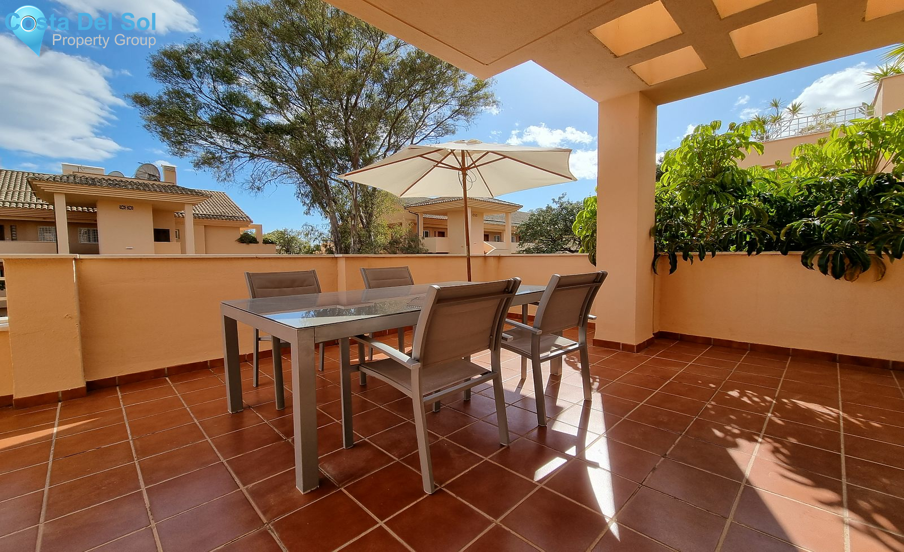 Middle Floor Apartment in Elviria-1421676
