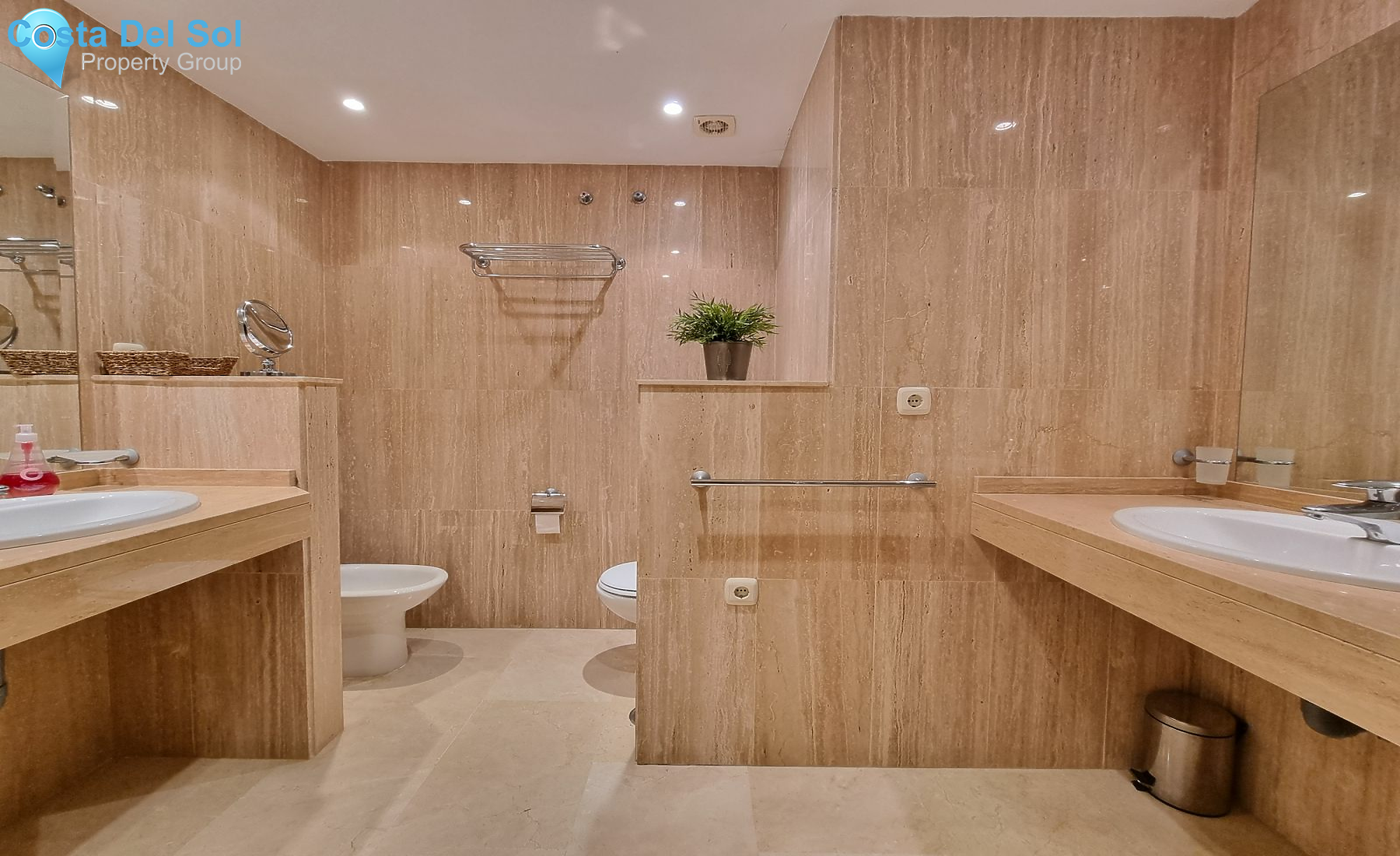 Middle Floor Apartment in Elviria-1421689