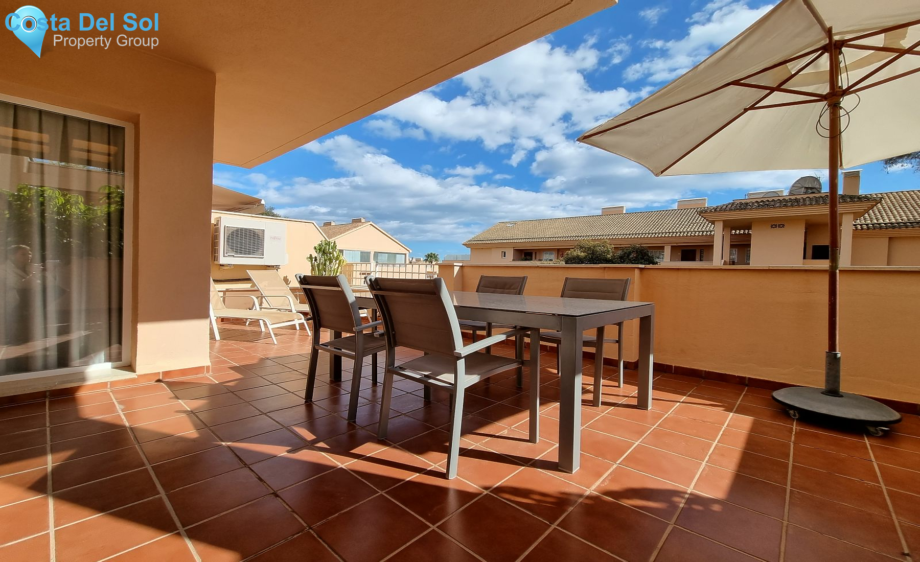 Middle Floor Apartment in Elviria-1421683