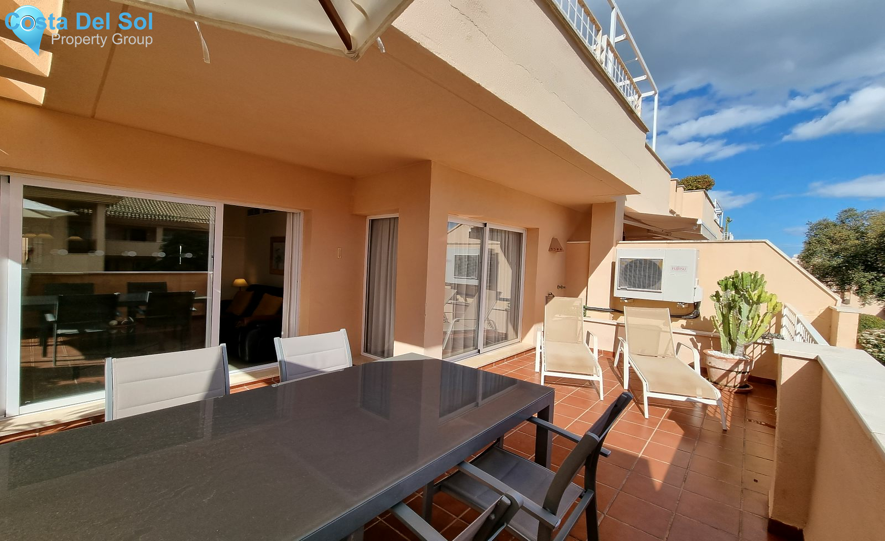 Middle Floor Apartment in Elviria-1421684