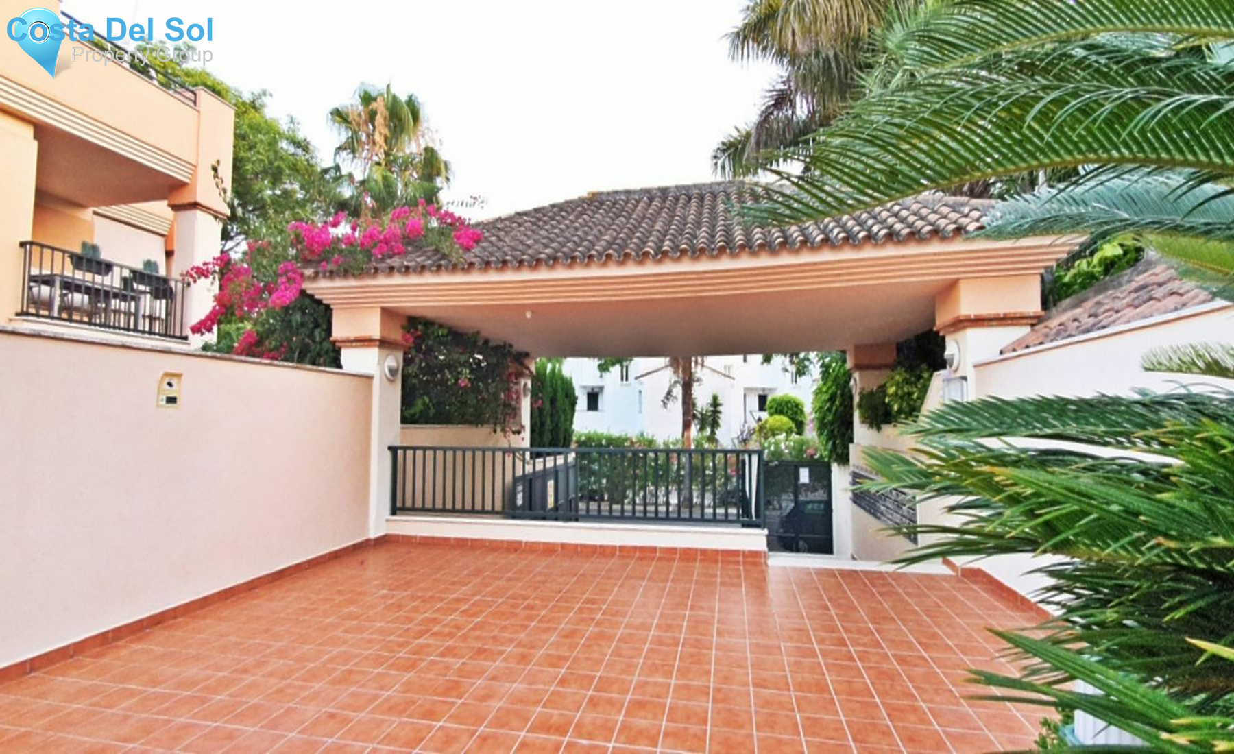 Middle Floor Apartment in Elviria-1442593