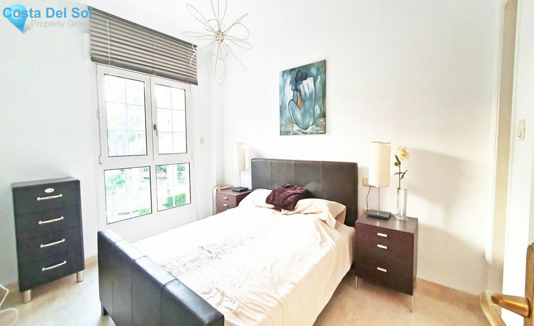 Middle Floor Apartment in Elviria-1442586