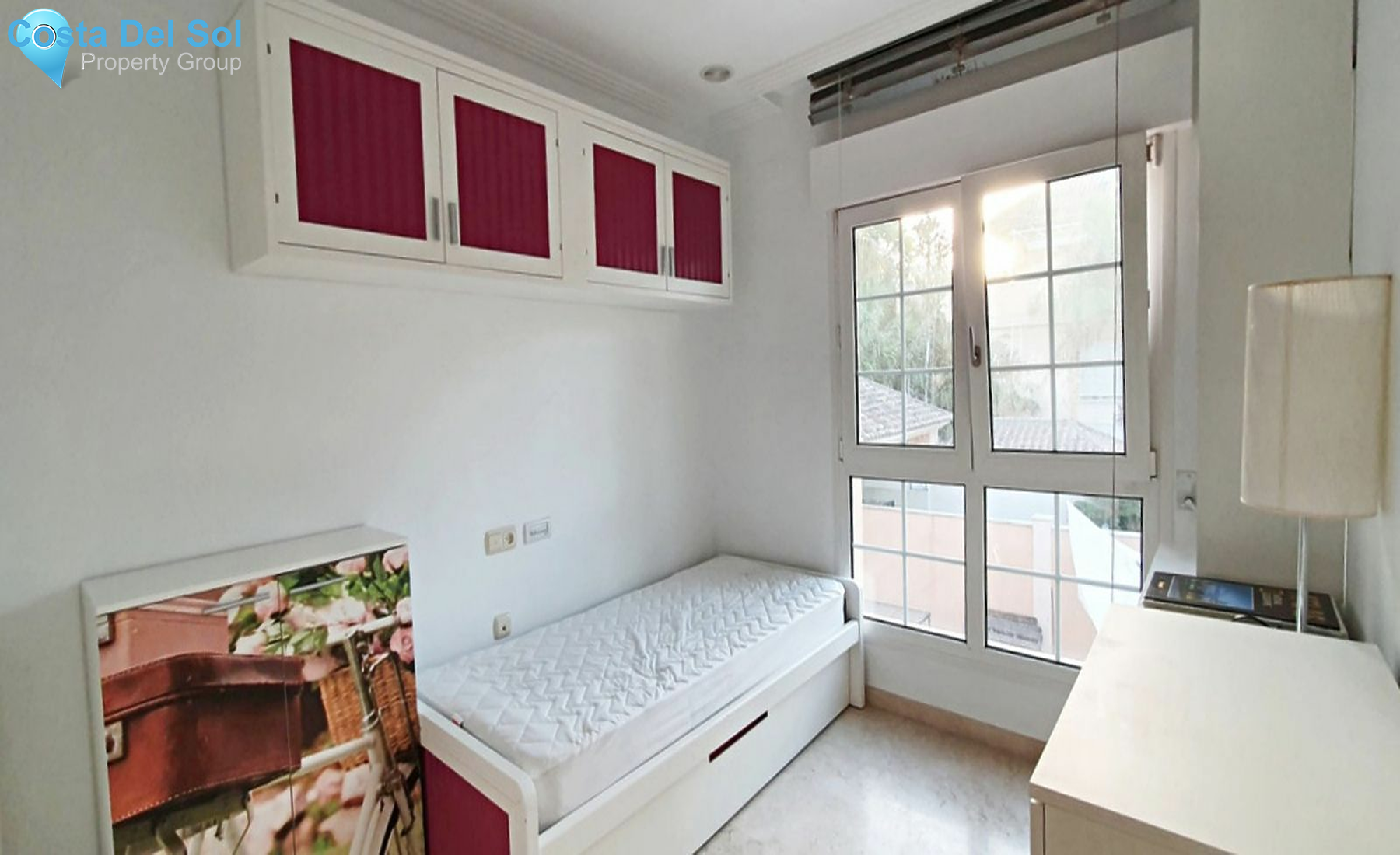 Middle Floor Apartment in Elviria-1442587