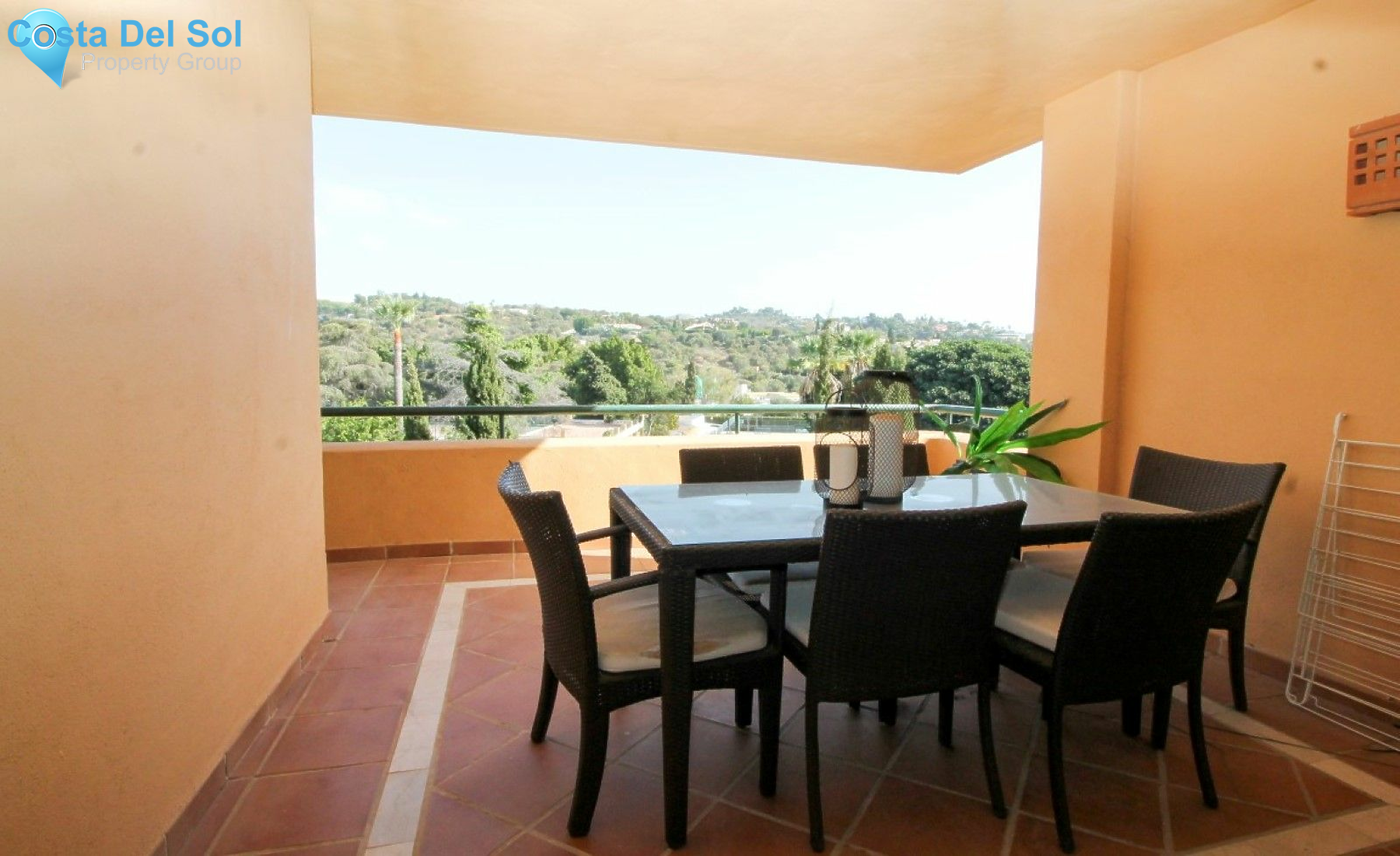Middle Floor Apartment in Elviria-1448801