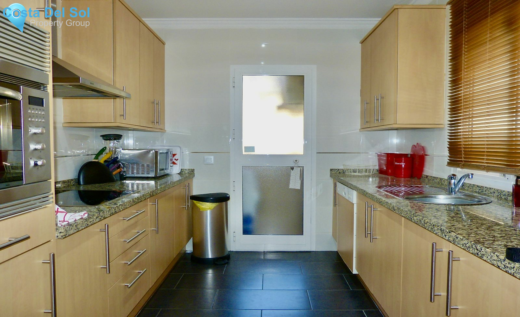 Middle Floor Apartment in Elviria-1516192