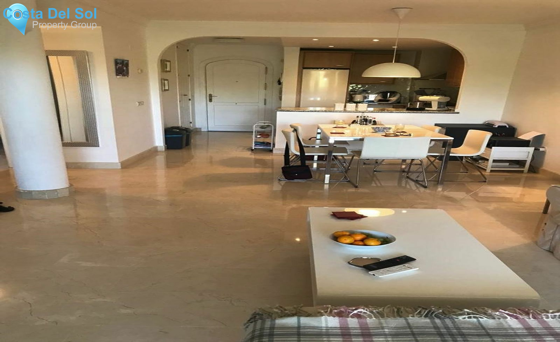 Middle Floor Apartment in Elviria-1519893