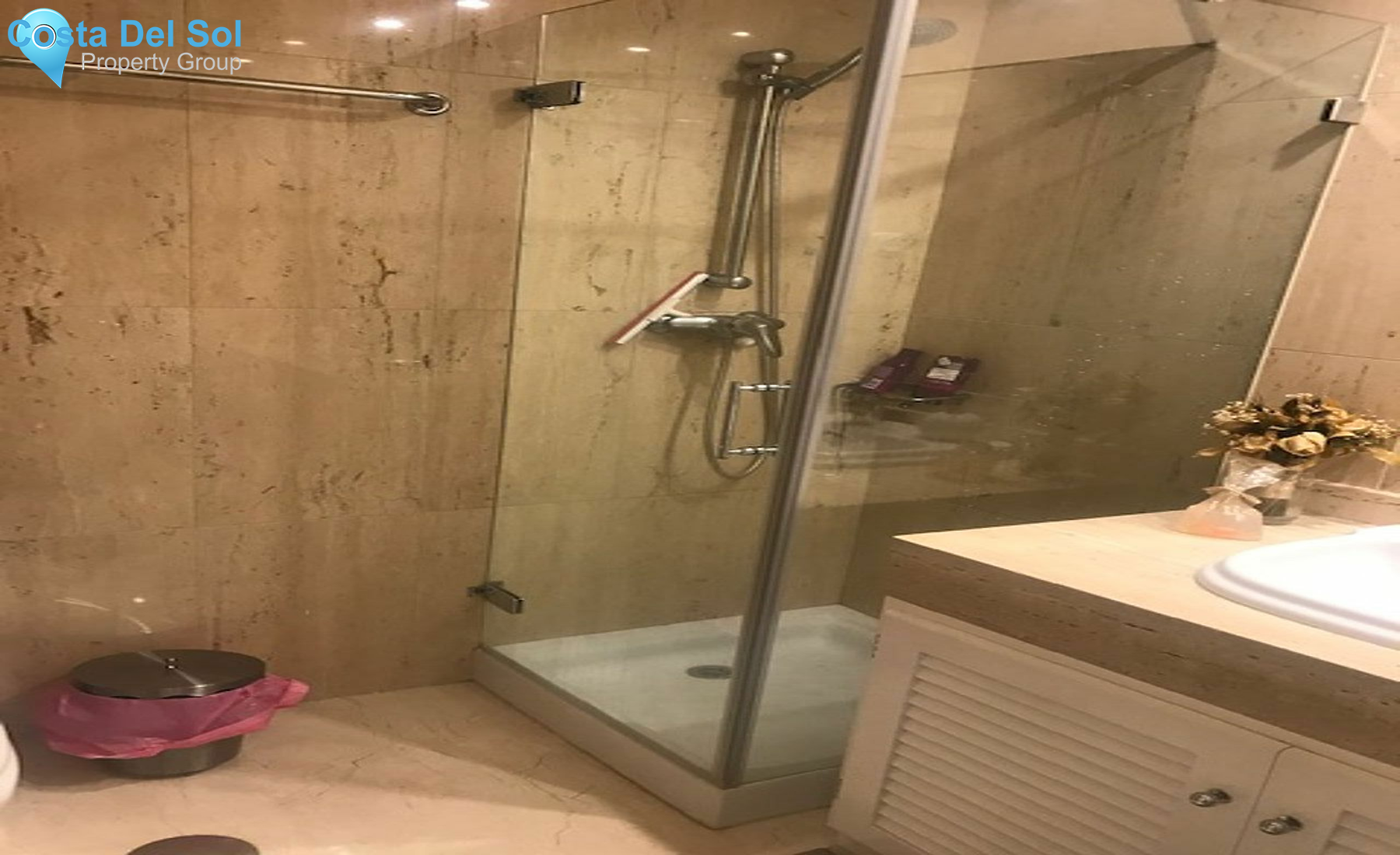 Middle Floor Apartment in Elviria-1519905