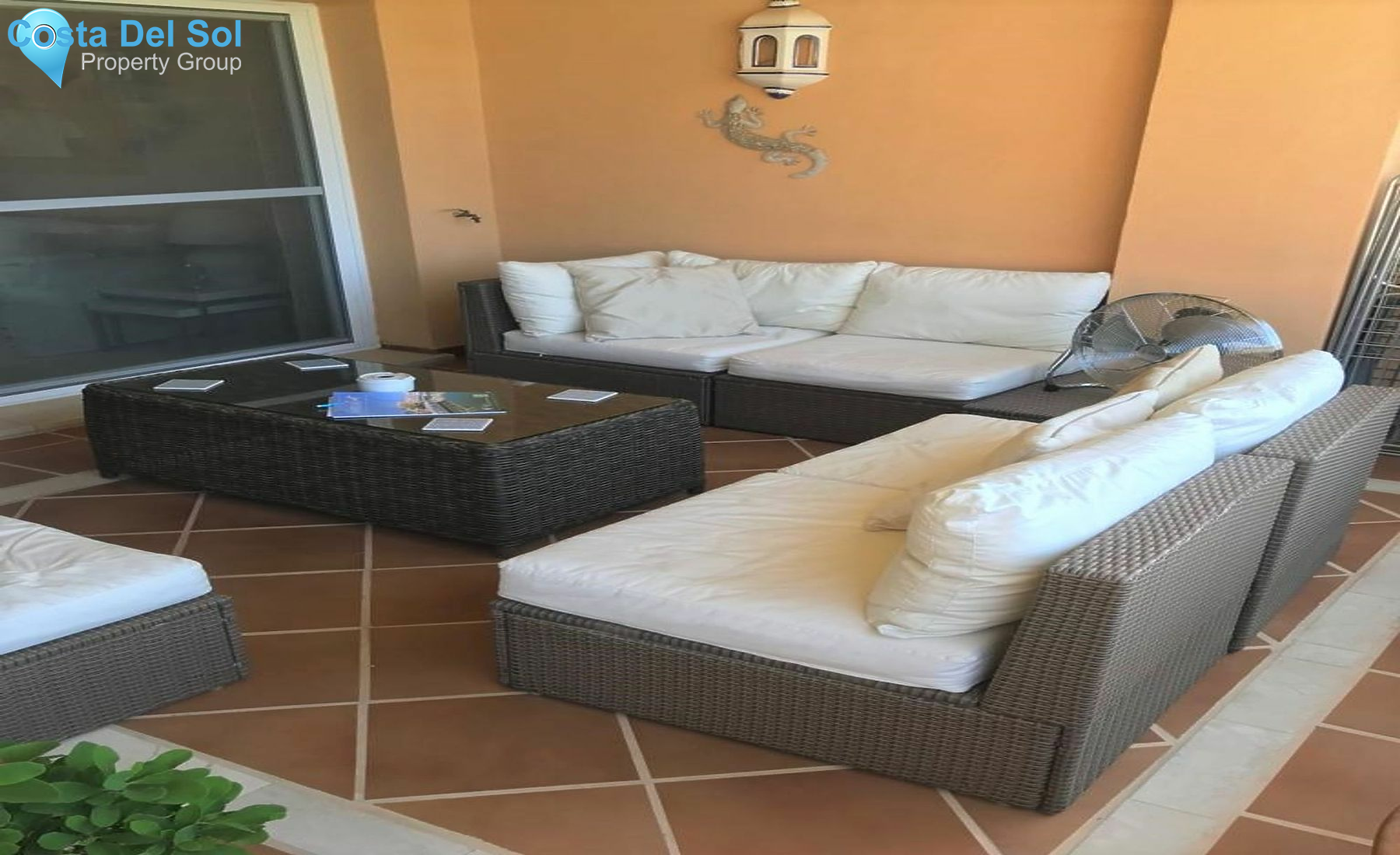 Middle Floor Apartment in Elviria-1519899