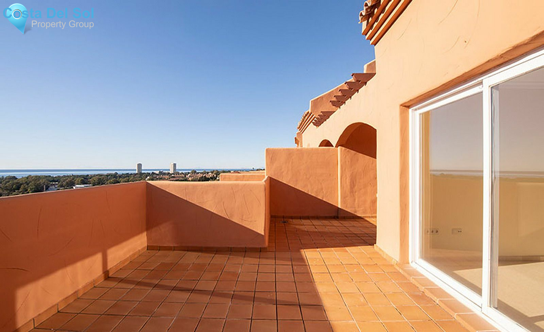 Middle Floor Apartment in Elviria-1533683