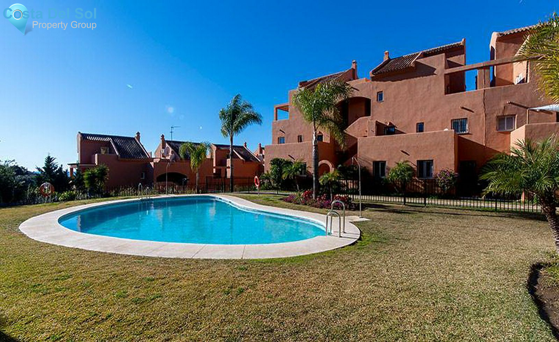 Middle Floor Apartment in Elviria-1533677