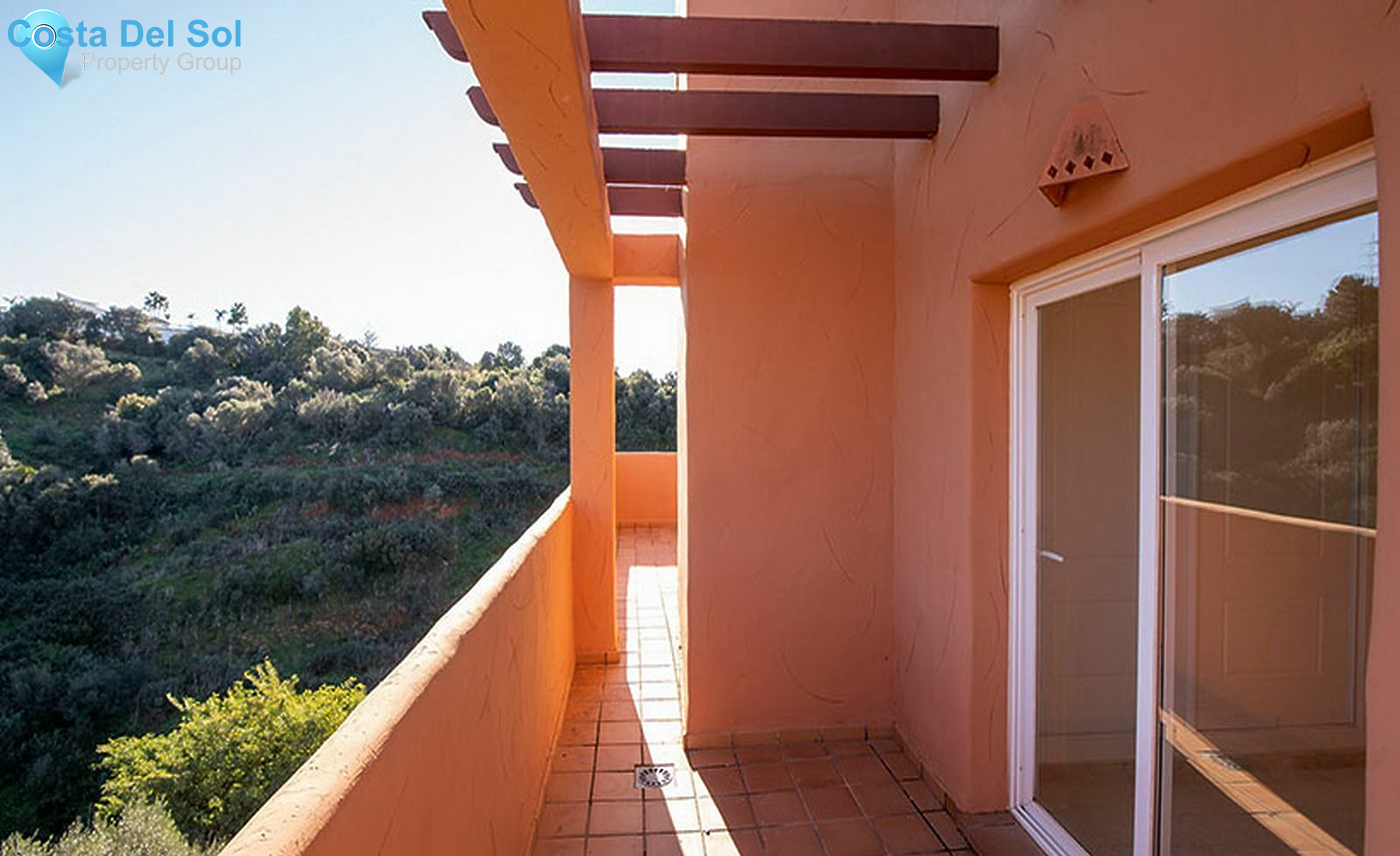 Middle Floor Apartment in Elviria-1533681