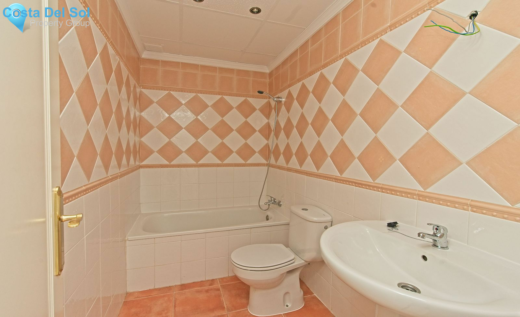 Middle Floor Apartment in Elviria-1534966